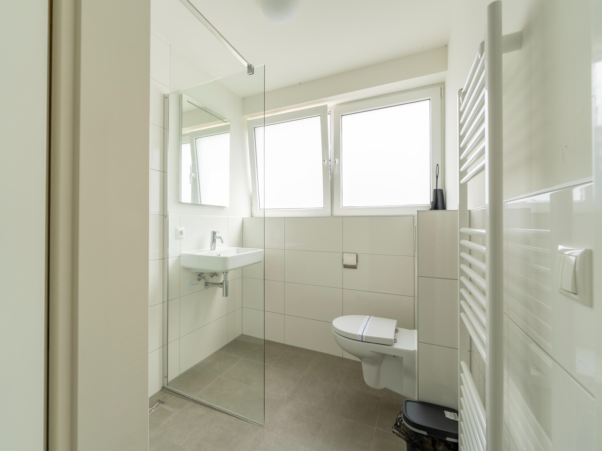 Vrijstaand vakantiehuis aan het meer met sauna, 150m van strand - foto 27