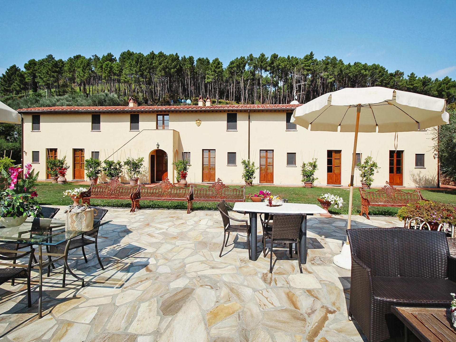 Stijlvol appartement in Pisa met panoramisch uitzicht en zwembad - foto 2