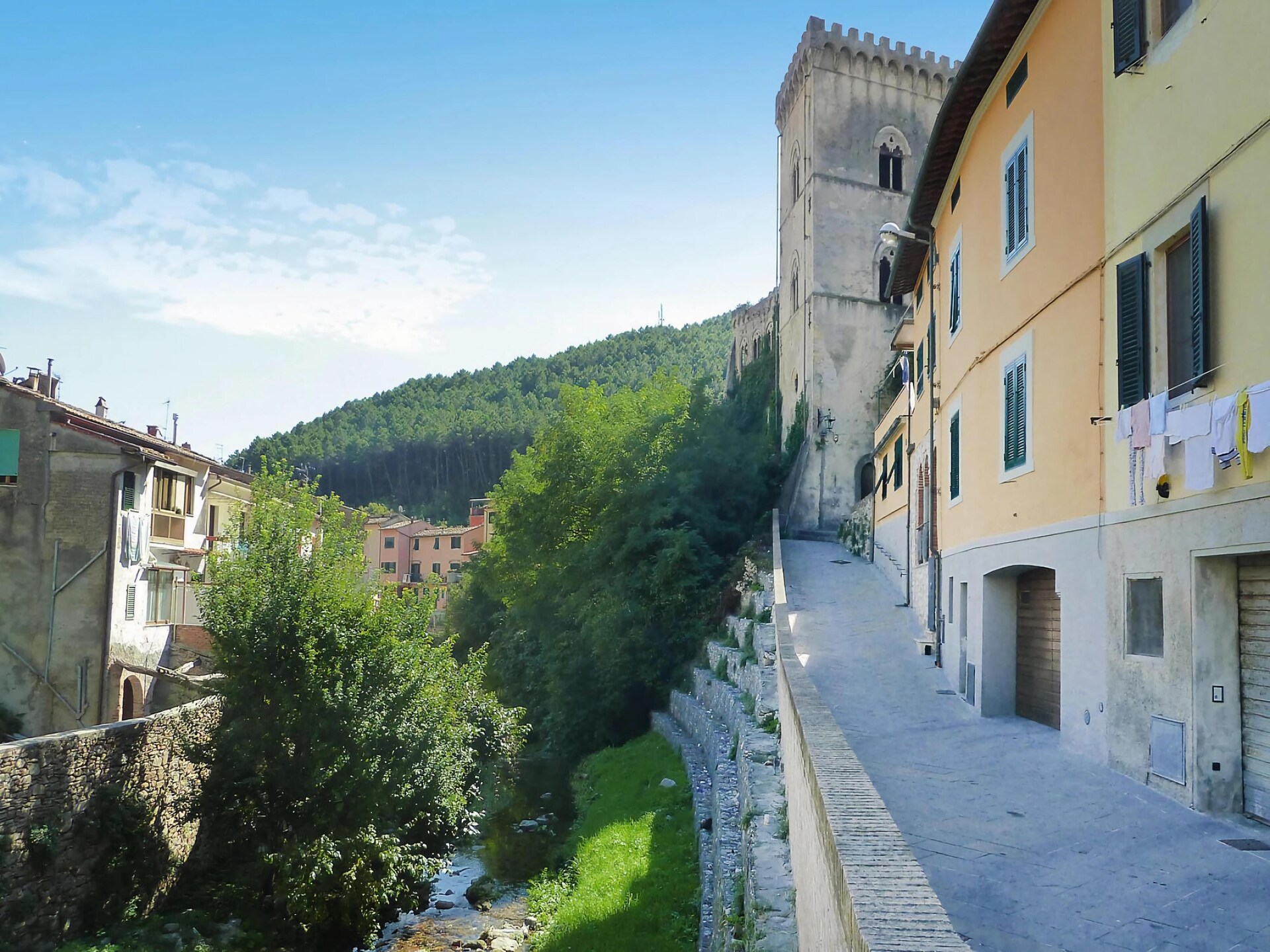 Stijlvol appartement in Pisa met panoramisch uitzicht en zwembad - foto 25