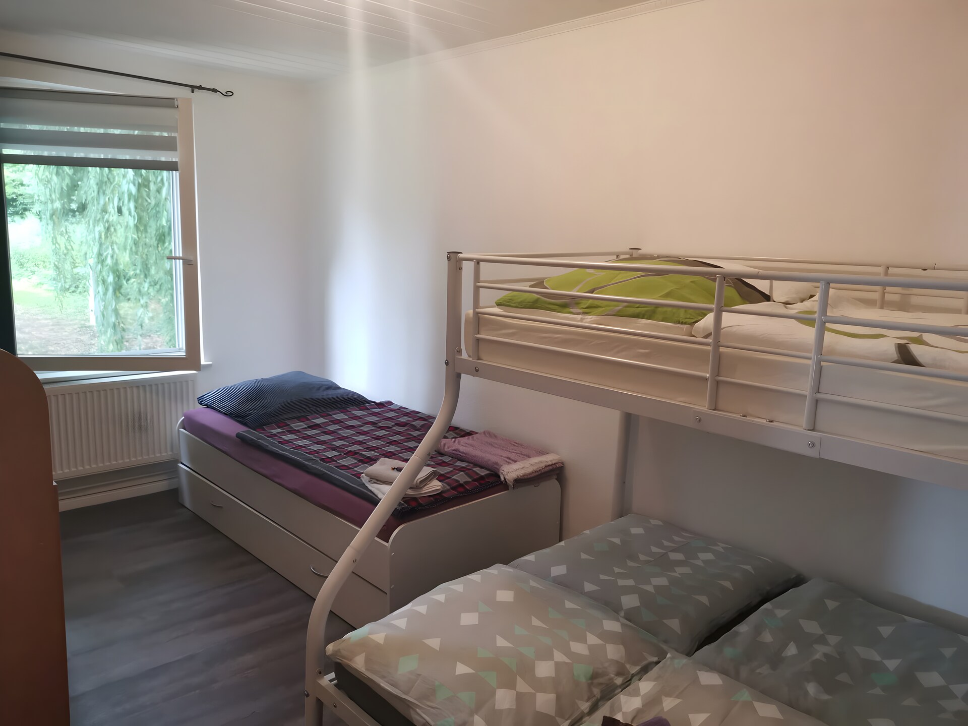 Ruime bungalow aan de oever van de Goldberger See, 50m tot strand - foto 10