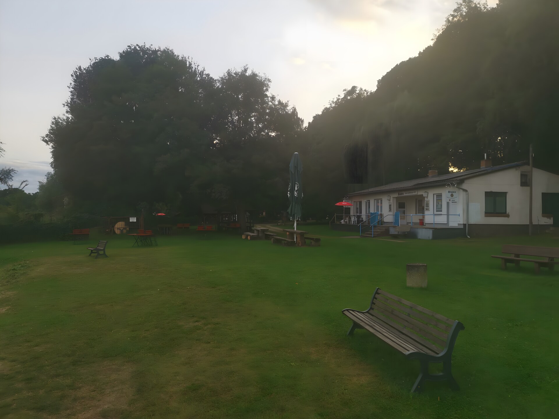 Vrijstaande stacaravan aan Goldberger See voor 3 personen met privétuin - foto 5
