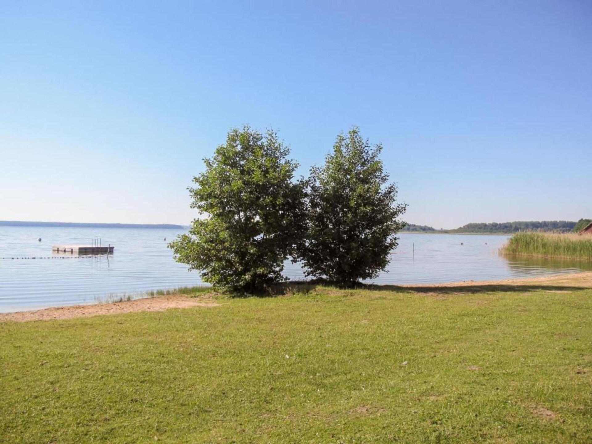 Vrijstaande stacaravan aan Goldberger See voor 3 personen met privétuin - foto 9