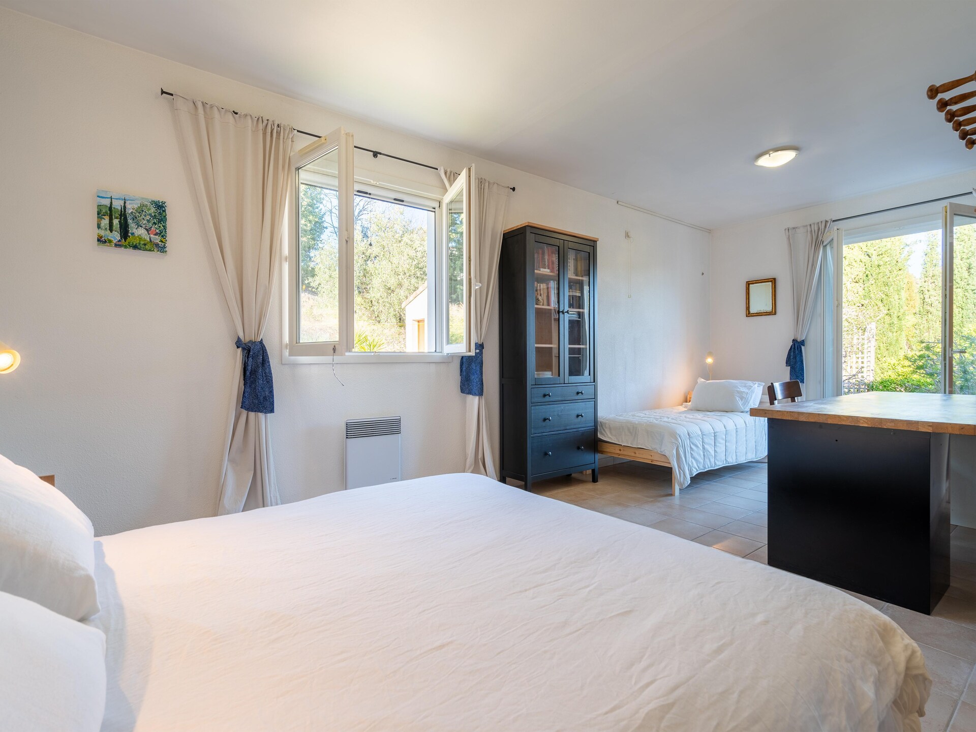 Ruim vakantiehuis met zoutwaterzwembad en uitzicht op de Pyreneeën - foto 12