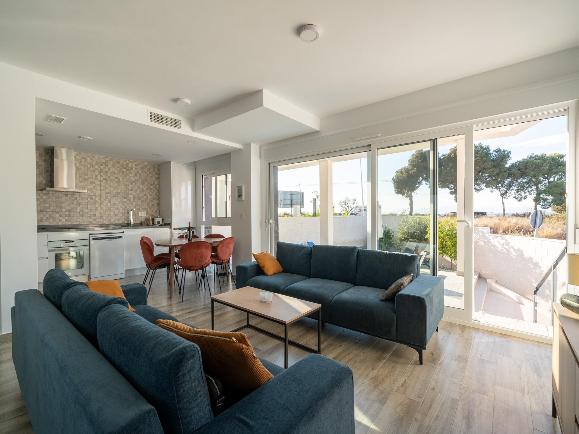 Zonovergoten villa met privézwembad nabij Carabassi strand - foto 8