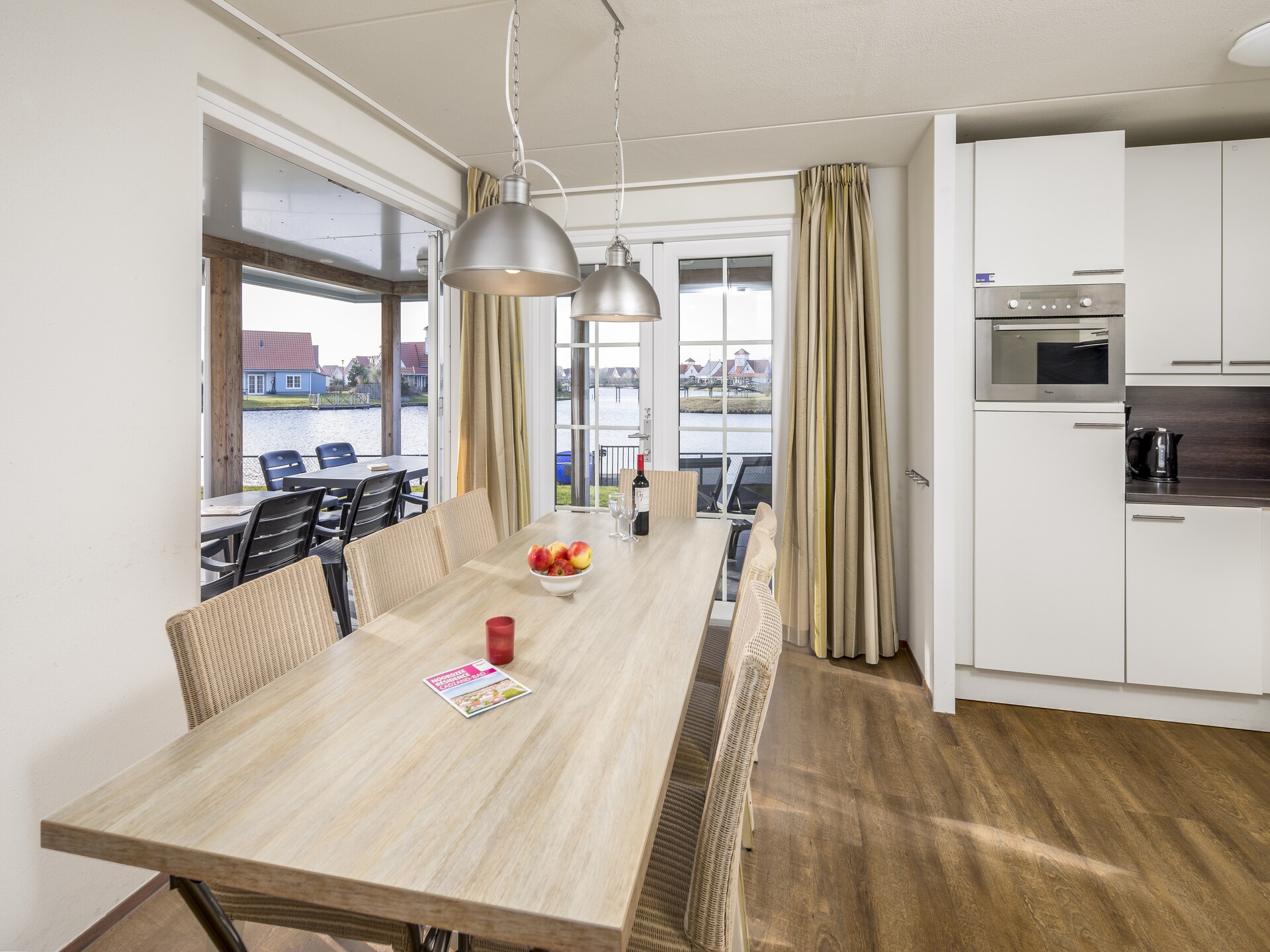 Luxe watervilla met aanlegsteiger op 400m van Noordzee-strand - foto 8