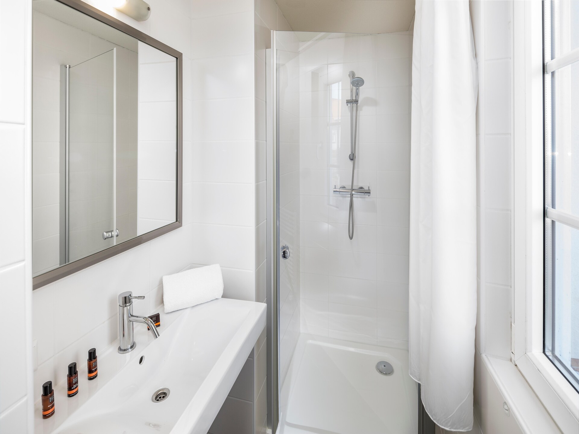 Luxe watervilla met aanlegsteiger op 400m van Noordzee-strand - foto 13