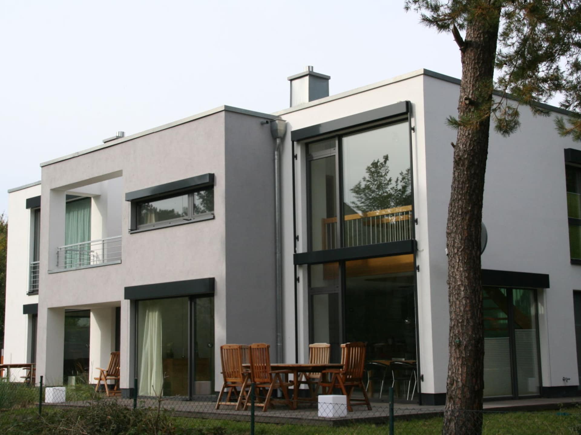 Centraal gelegen vakantiehuis aan het strand in Juliusruh - foto 3