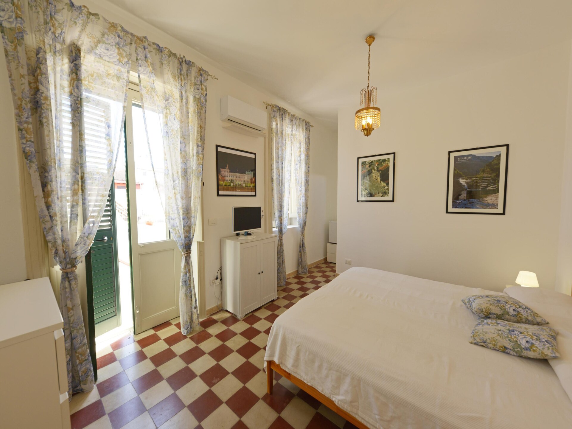8-persoons vakantiehuis met privézwembad in Floridia - foto 17