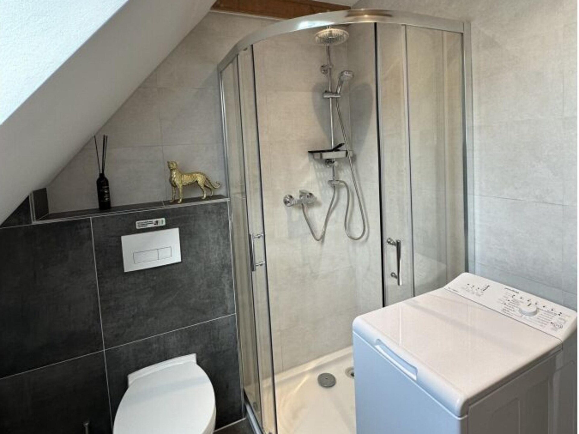 Vakantiehuis direct aan zee in Dangast – 9 personen, 85 m², strand op 100m - foto 13