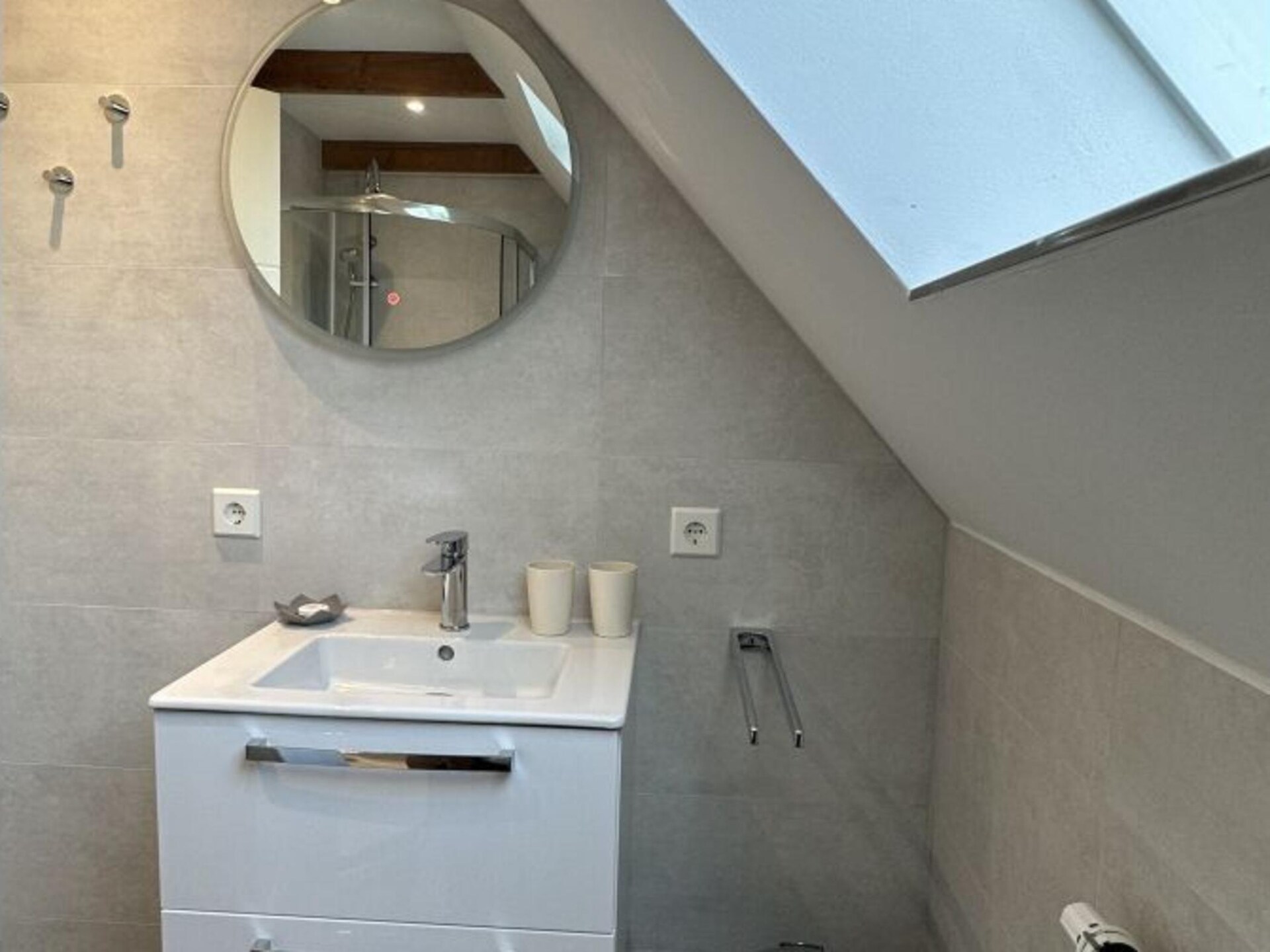 Vakantiehuis direct aan zee in Dangast – 9 personen, 85 m², strand op 100m - foto 14