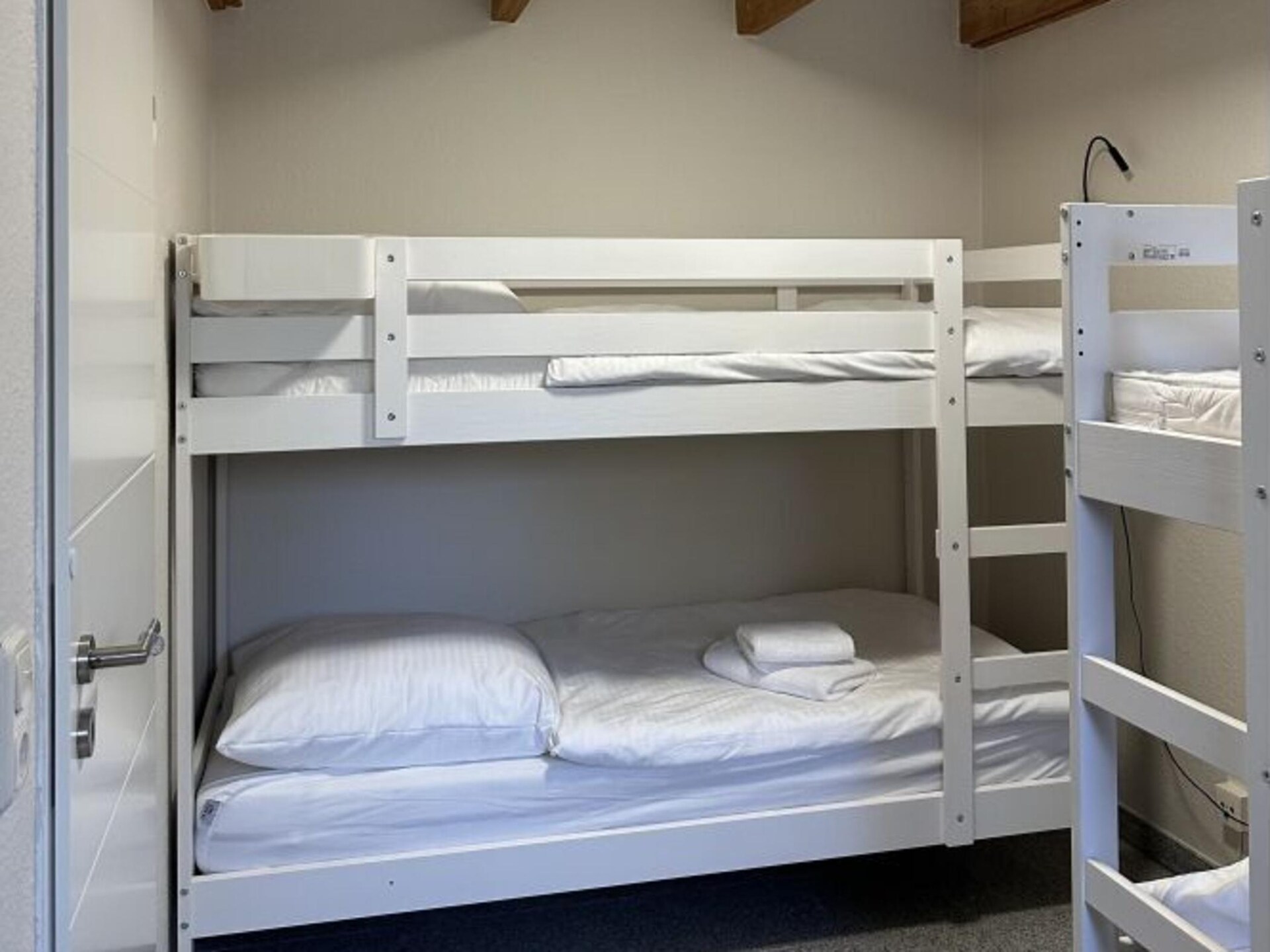 Vakantiehuis direct aan zee in Dangast – 9 personen, 85 m², strand op 100m - foto 12