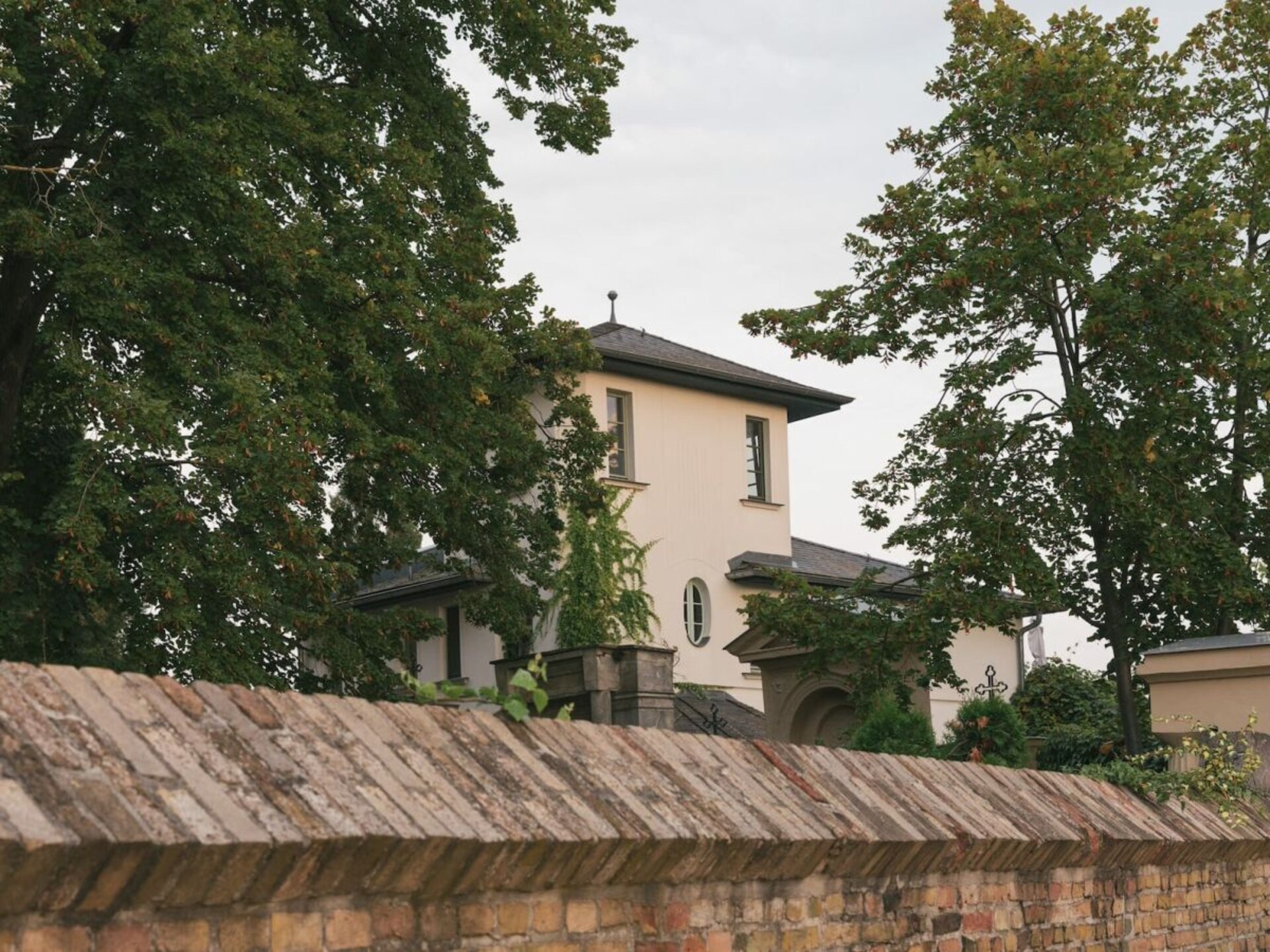 Stijlvol benedenappartement in Art Deco torenvilla met parktuin - foto 10