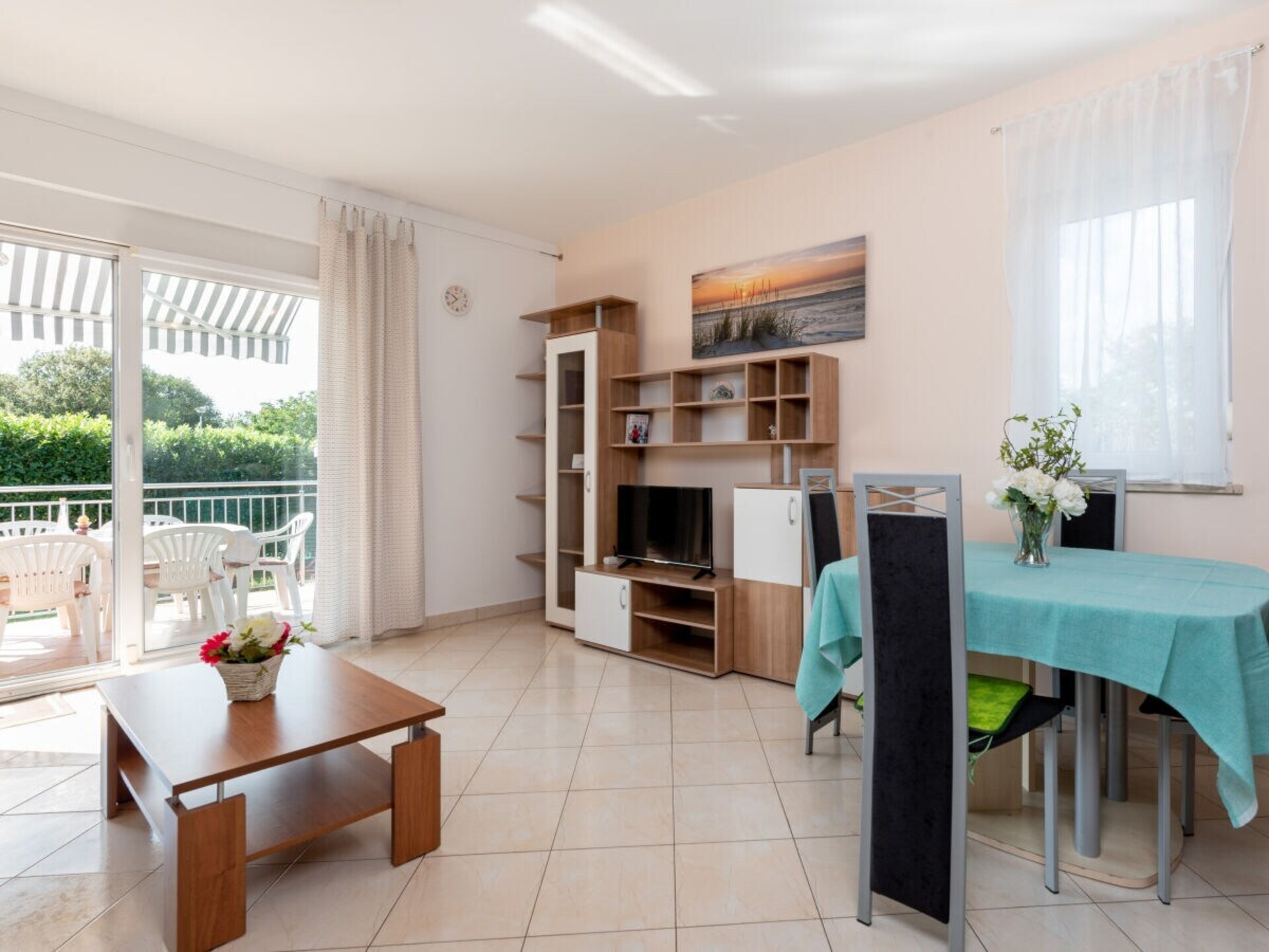 Ruim vakantiehuis voor 12 personen nabij Labin, 8 km van strand - foto 35