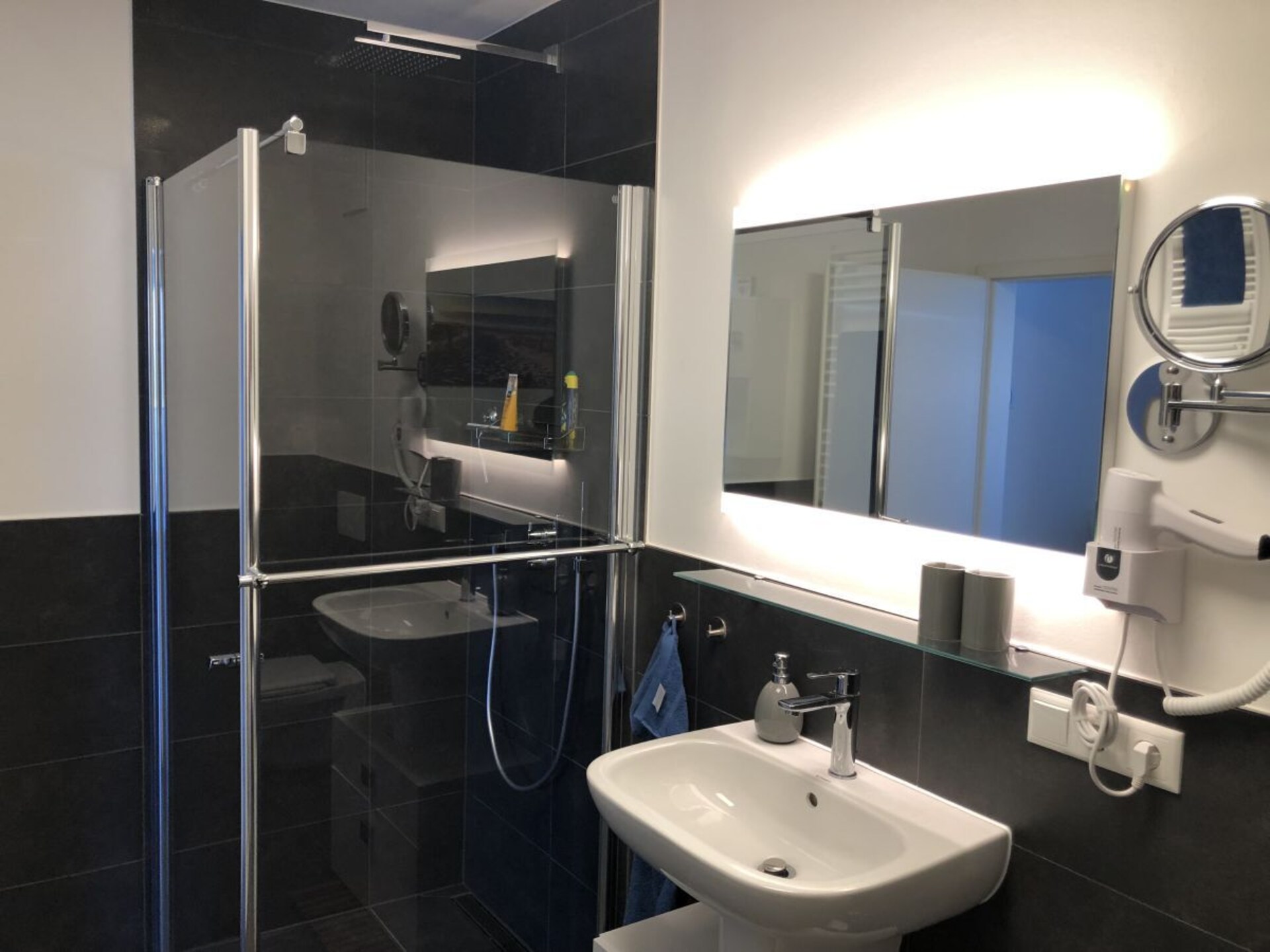 Modern vakantiehuis in Prerow: strand, natuur en comfort op 600m van zee - foto 12