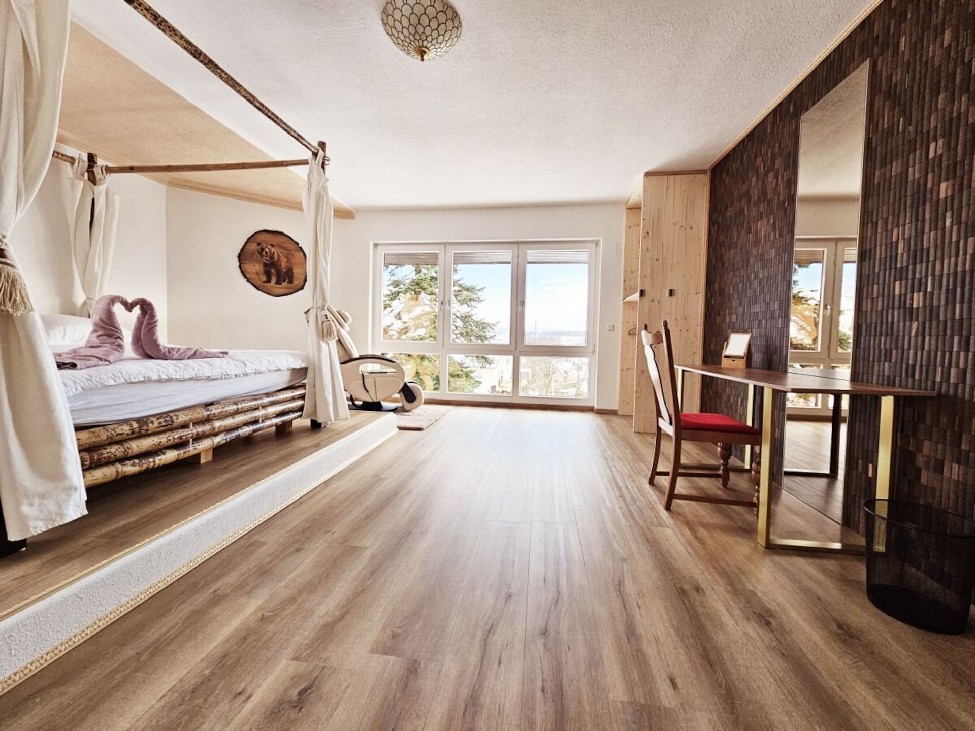 Op 800m van centrum Gebhardshain: Vakantiehuis met privézwembad - foto 14