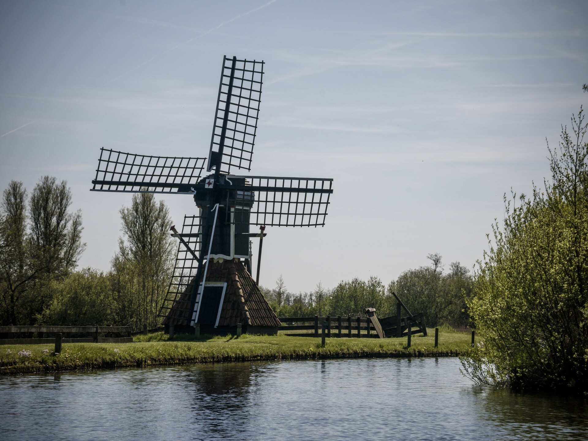 Grand Tolve Wellness de luxe: luxe nautisch vakantiehuis met sauna, buitenspa en privésloep in Eernewoude - foto 33
