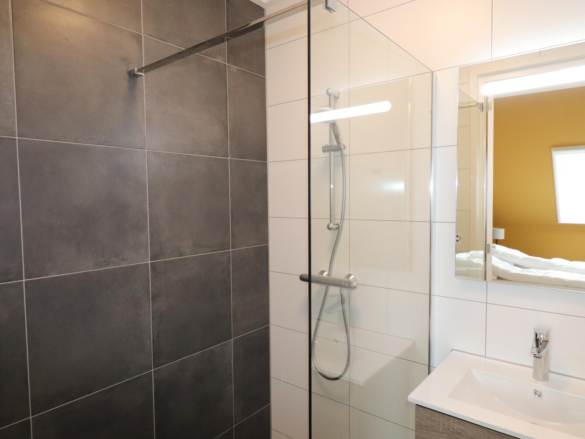 Moderne Friese villa in Leons met golfbaan en ruime tuin voor 8 personen - foto 24