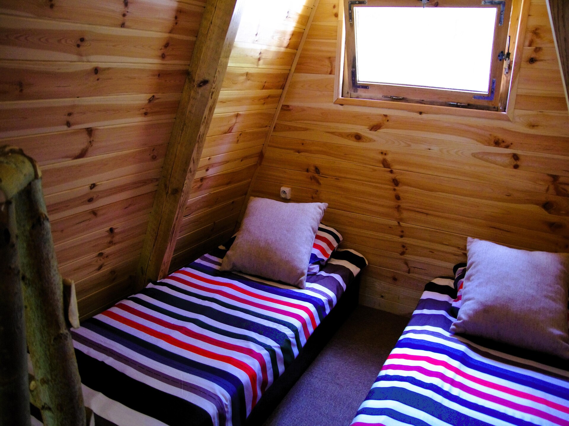Knus Zweeds huisje voor 4 bij het Jamnomeer en de zee in Łazy - foto 7