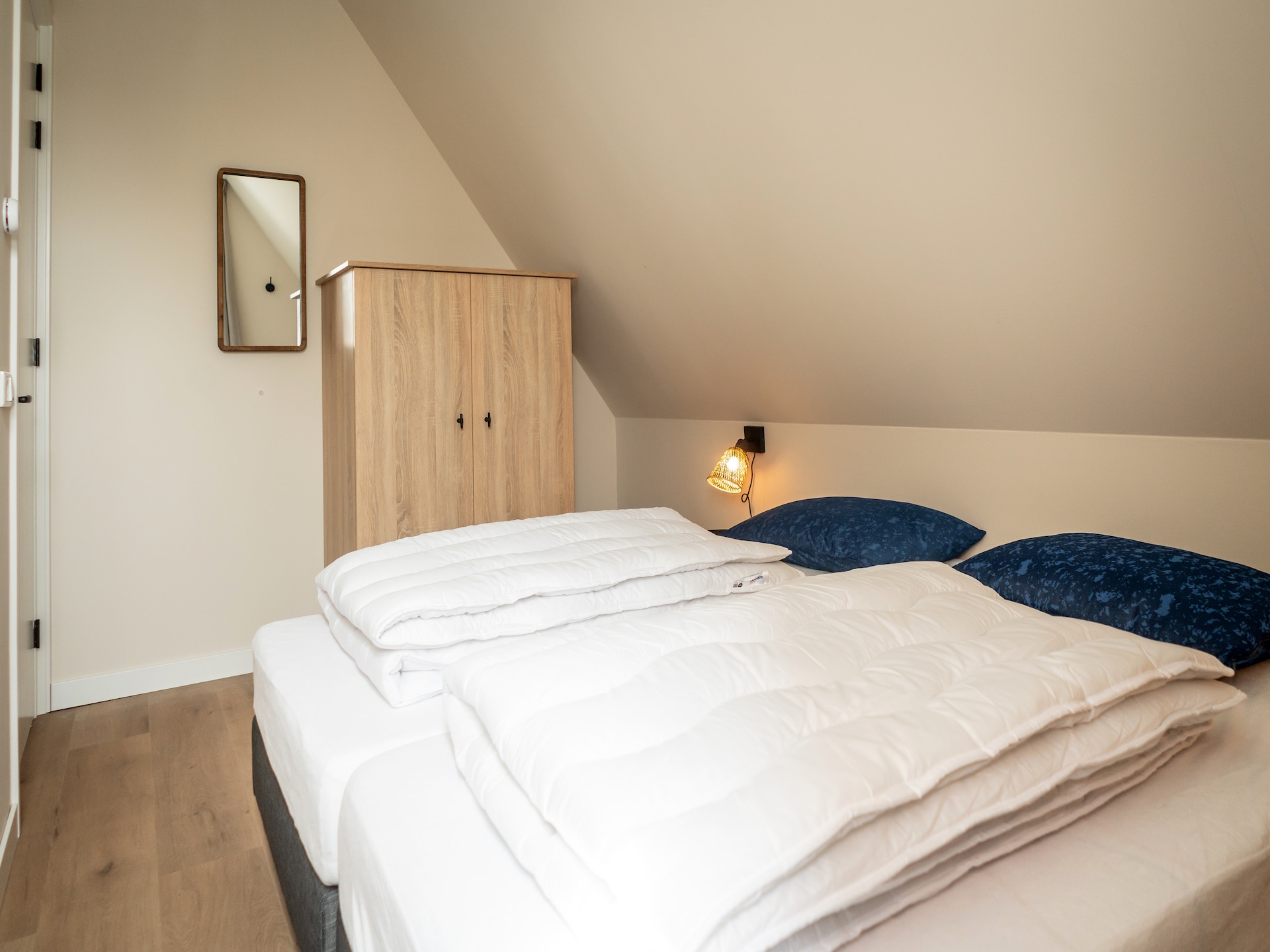 Luxe rietgedekte wellnessvilla voor 8 personen in De Koog, Texel - foto 15
