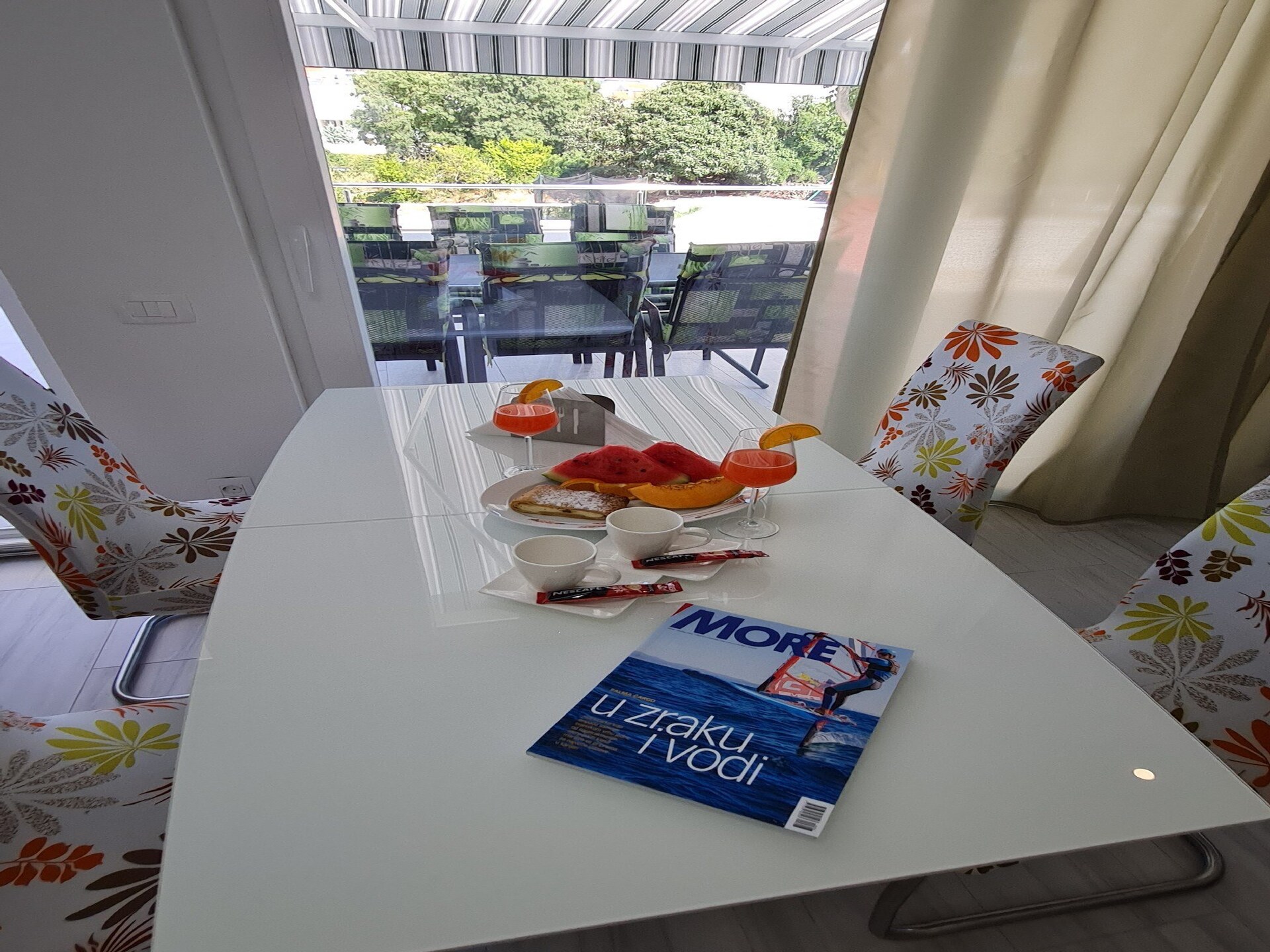 5-persoons appartement in Sutivan met hottub en terras - foto 6