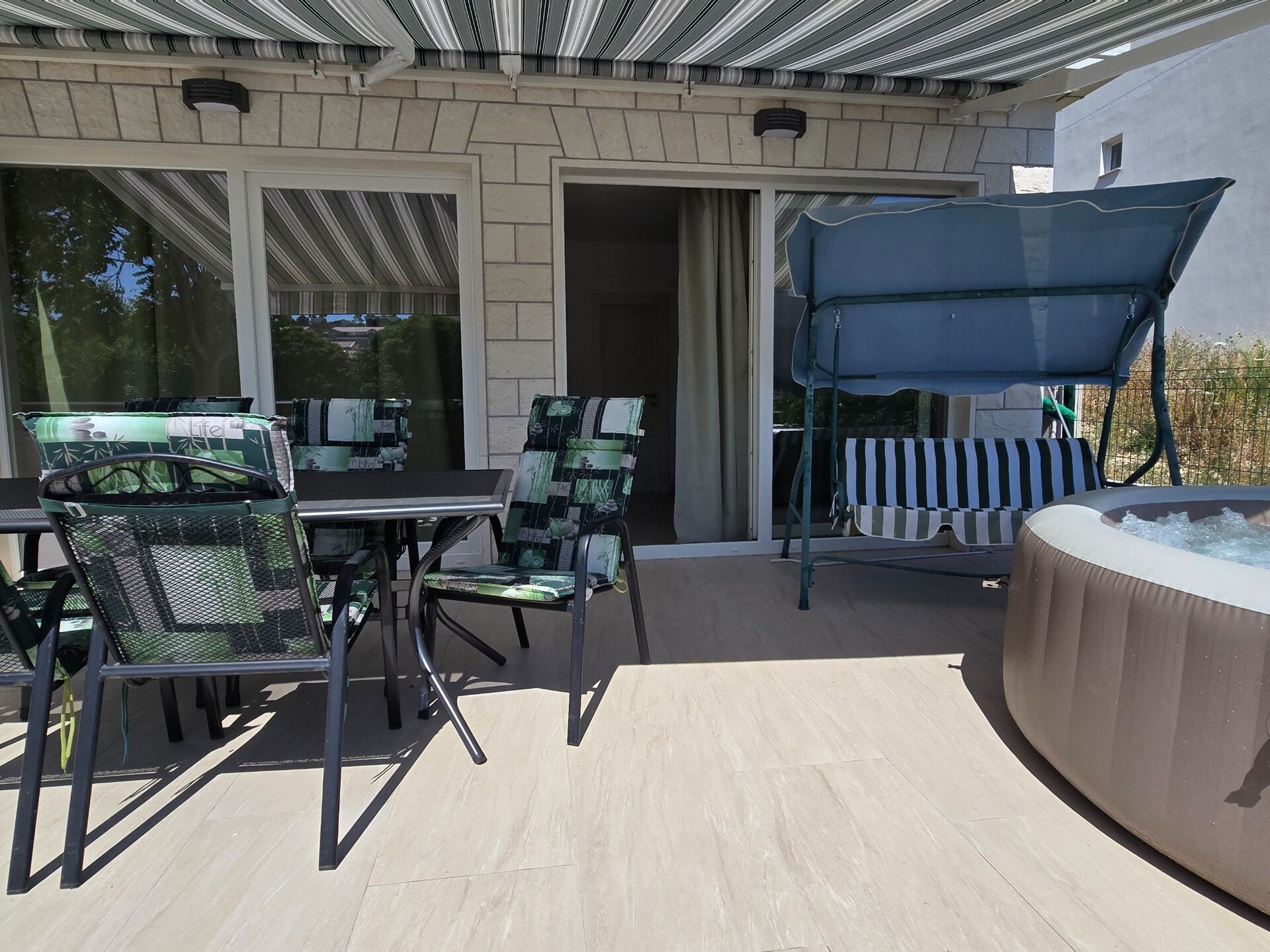 5-persoons appartement in Sutivan met hottub en terras - foto 41