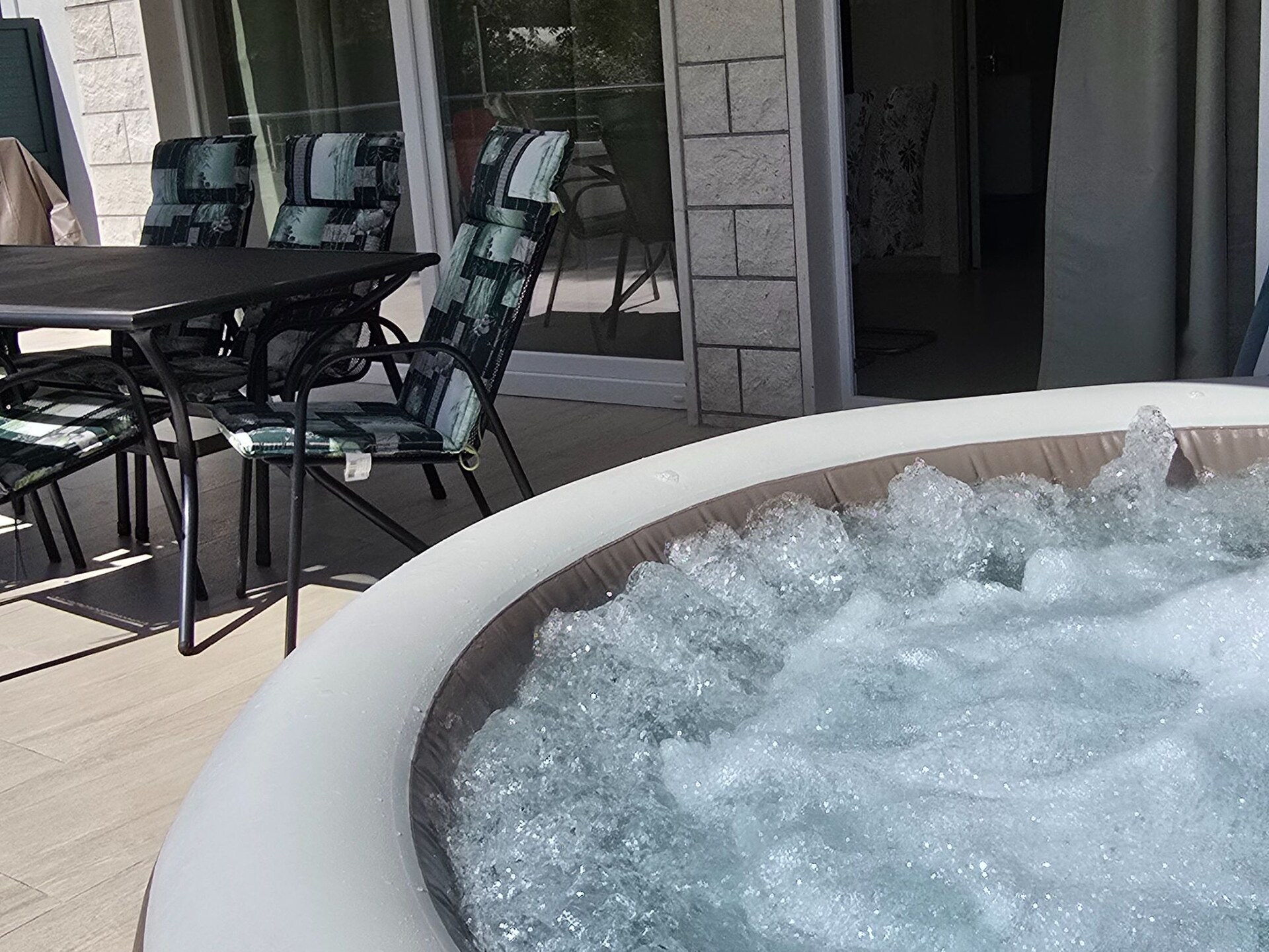 5-persoons appartement in Sutivan met hottub en terras - foto 42