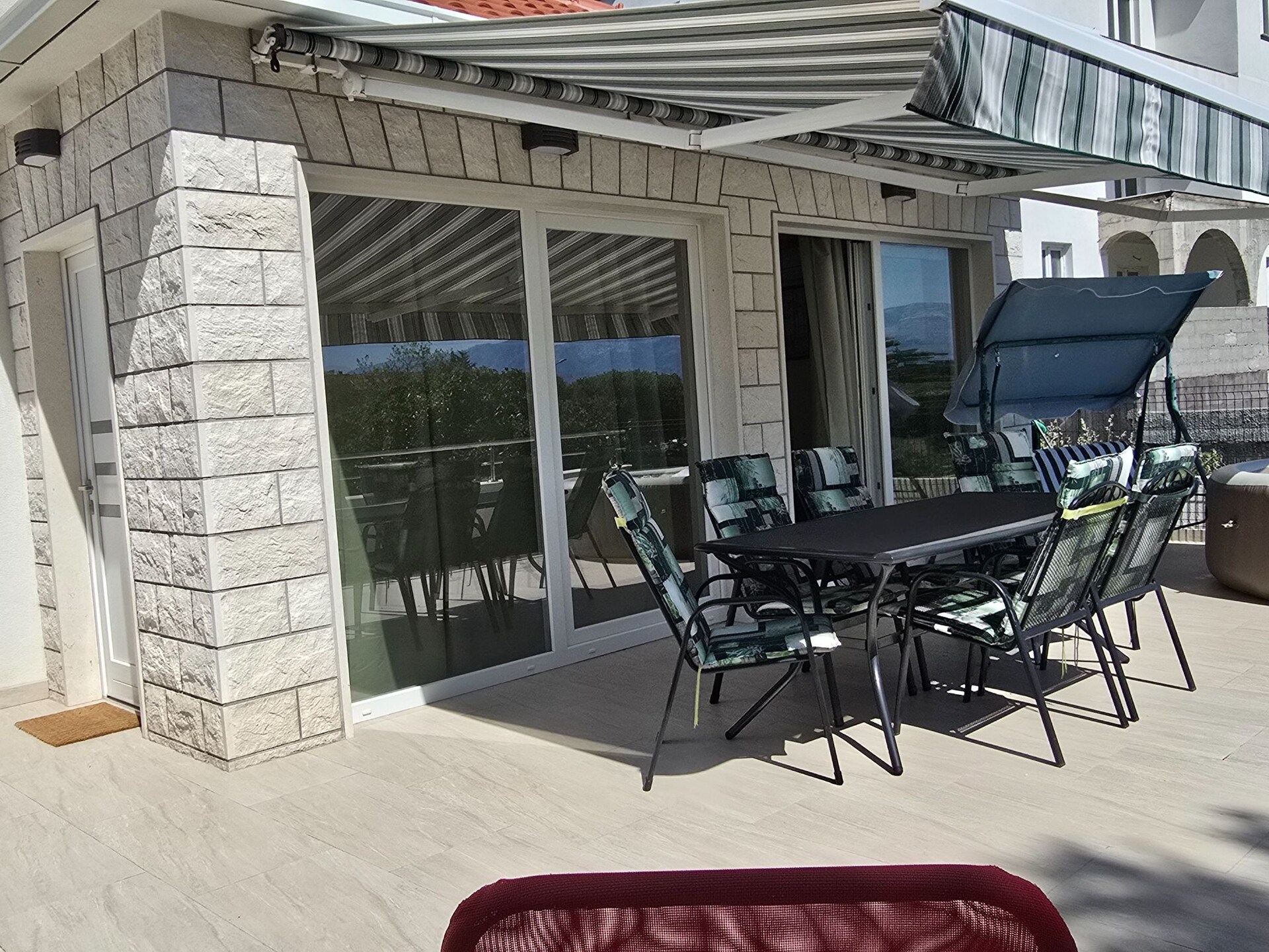 5-persoons appartement in Sutivan met hottub en terras - foto 45