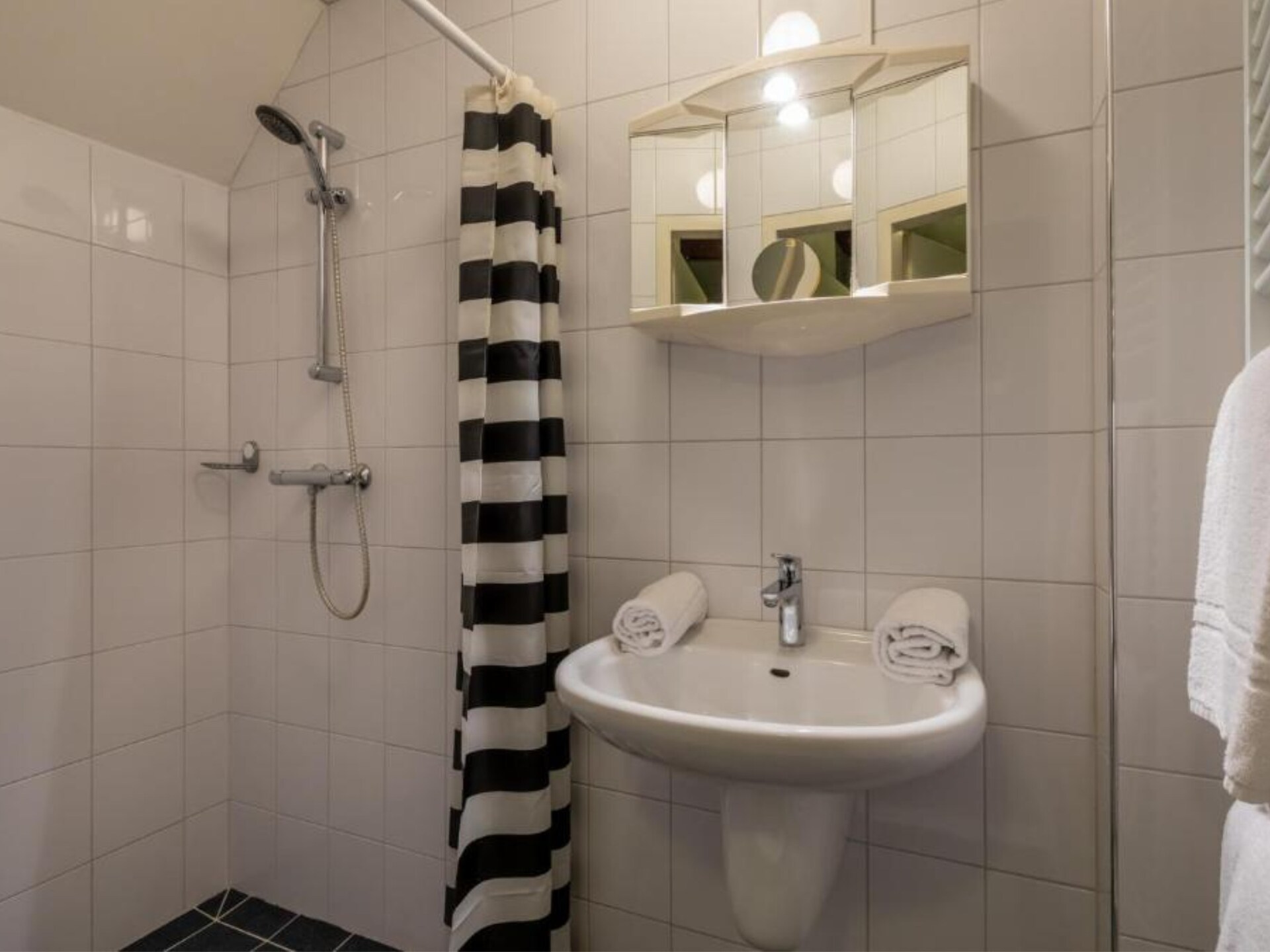 Modern appartement met zeezicht in hartje Zoutelande – 500m van strand - foto 17