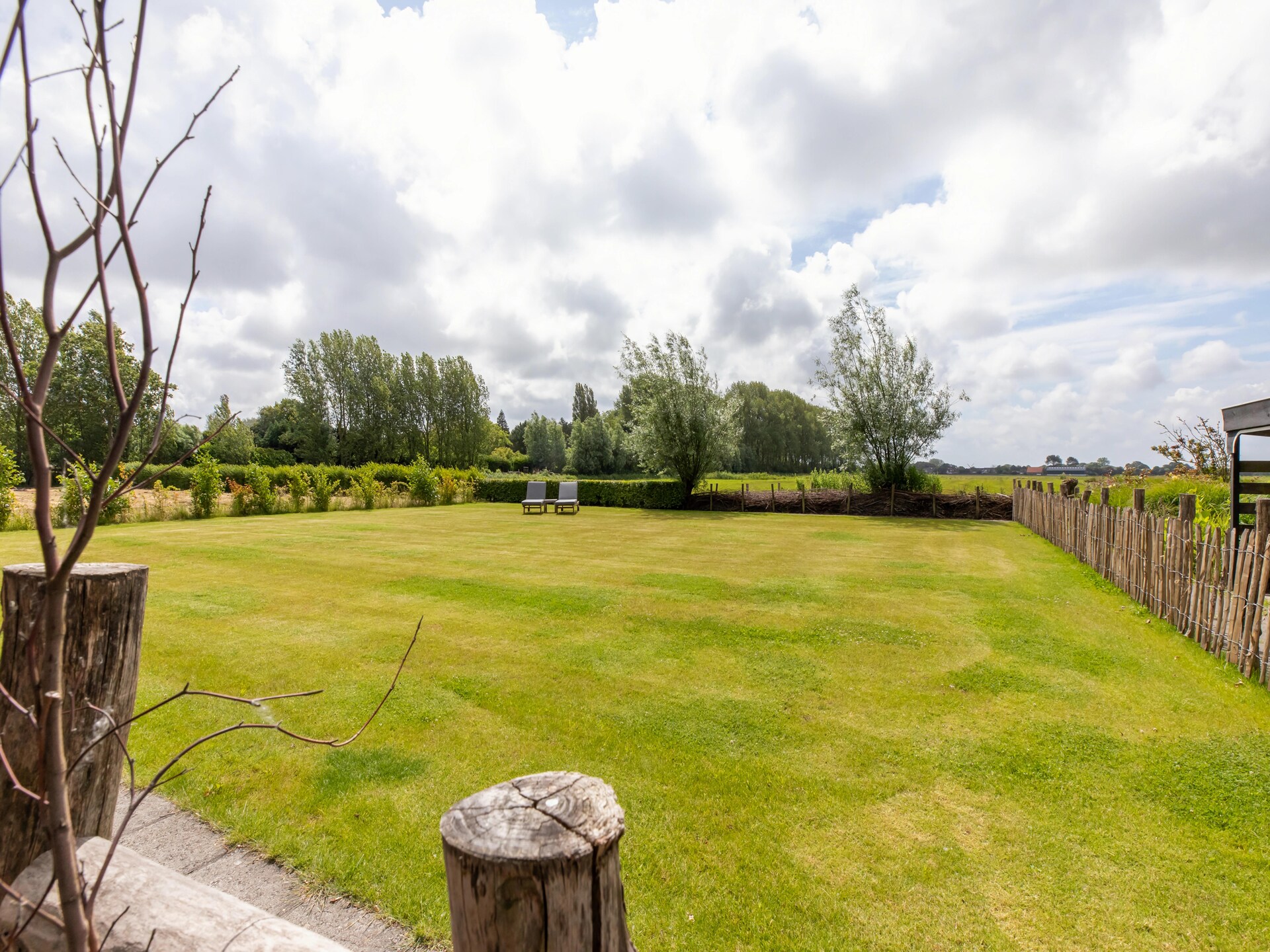 De Kleine Pionier: Modern vakantiehuis met tuin in hartje Grijpskerke - foto 25