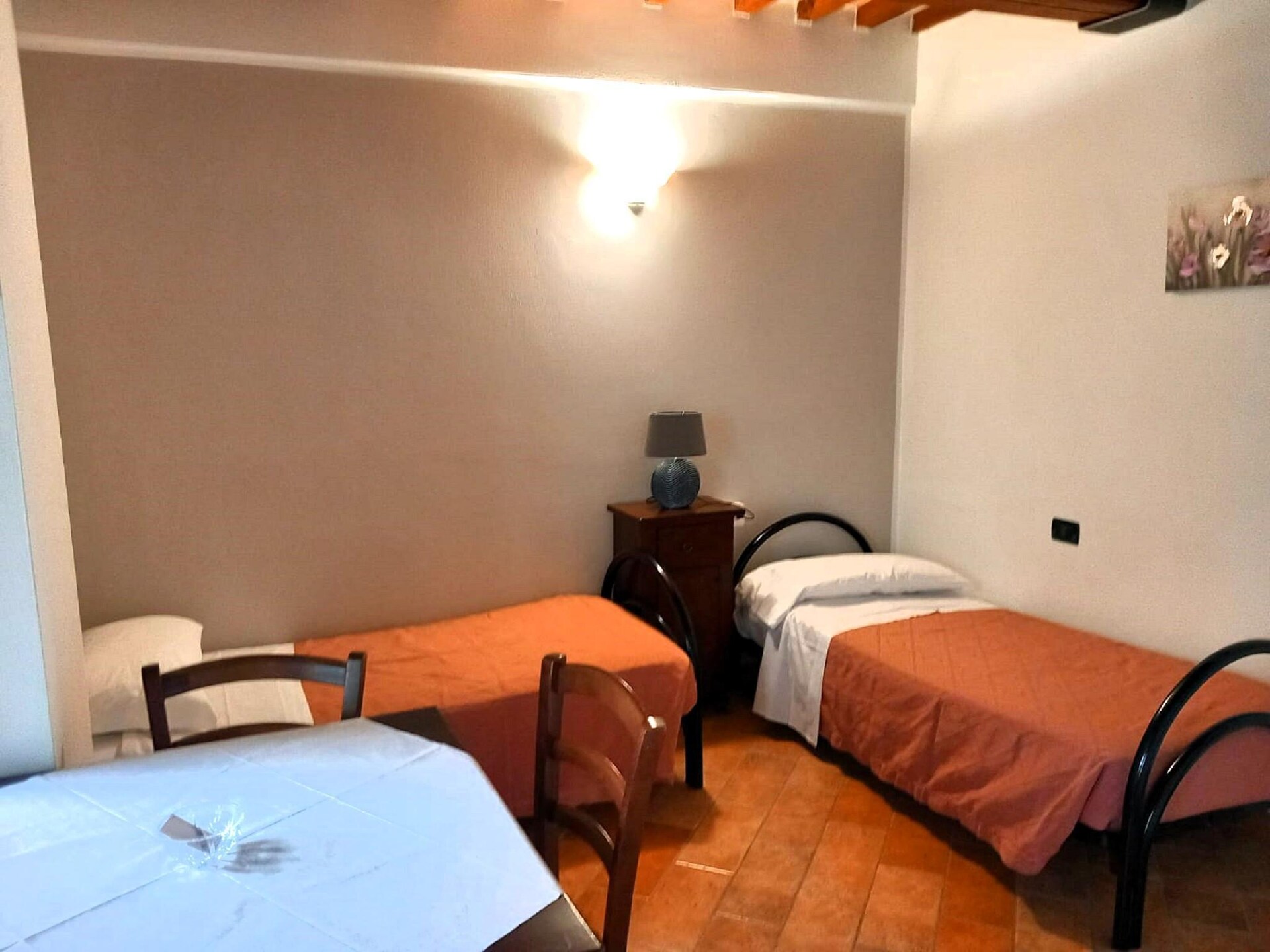 Rustiek landhuis Il Mandorlo in Perugia met zwembad en bubbelbad - foto 14