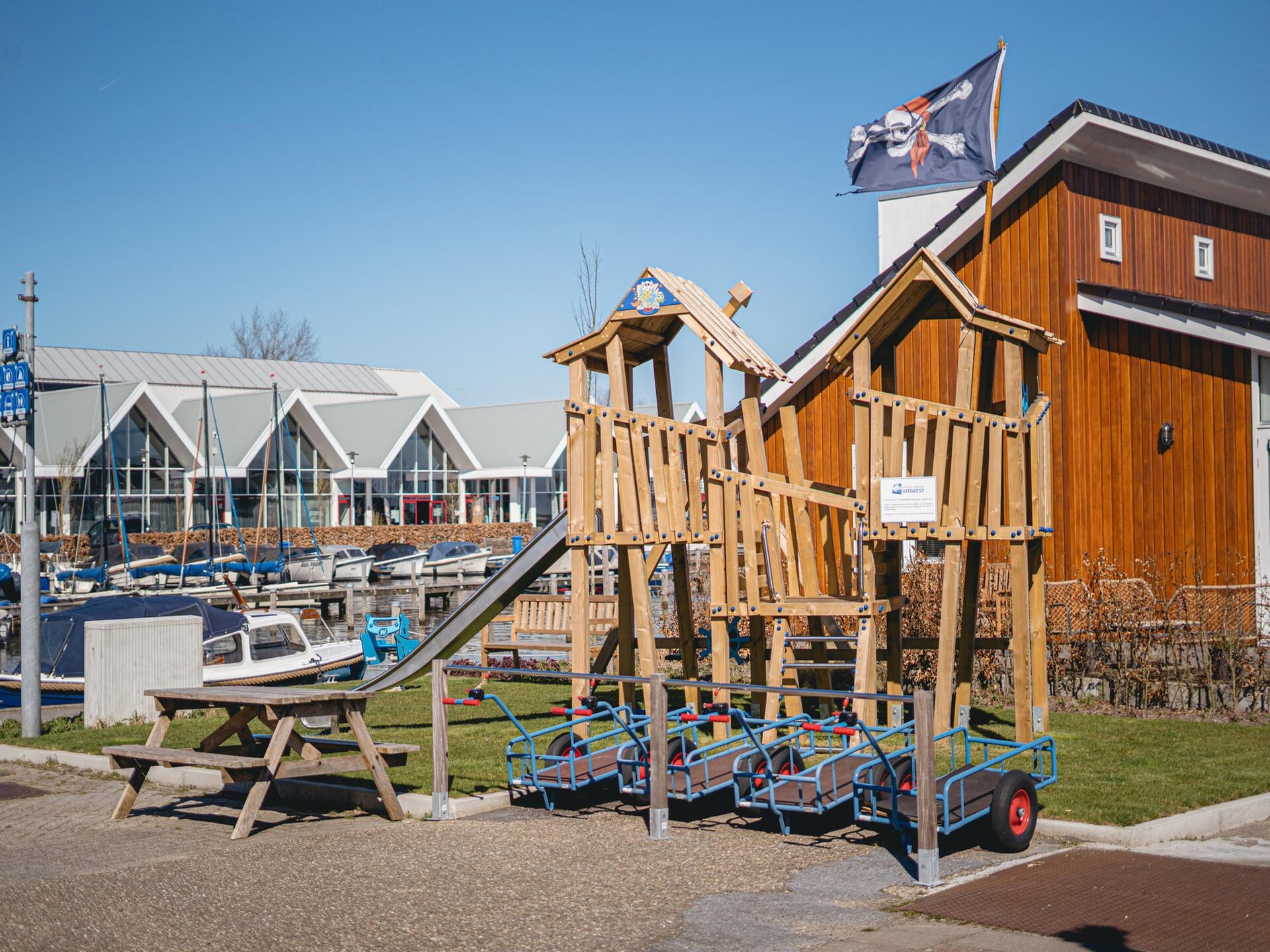 Waterpark de Meerparel 14: Halfvrijstaand vakantiehuis aan het water in Uitgeest - foto 32