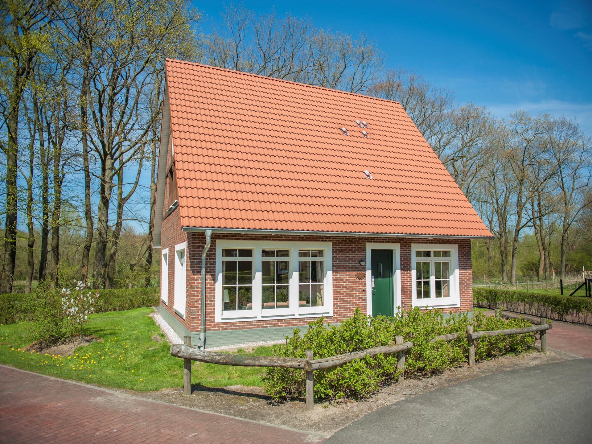 Ruim vakantiehuis voor 9 personen met sauna en tuin in Bad Bentheim - foto 1