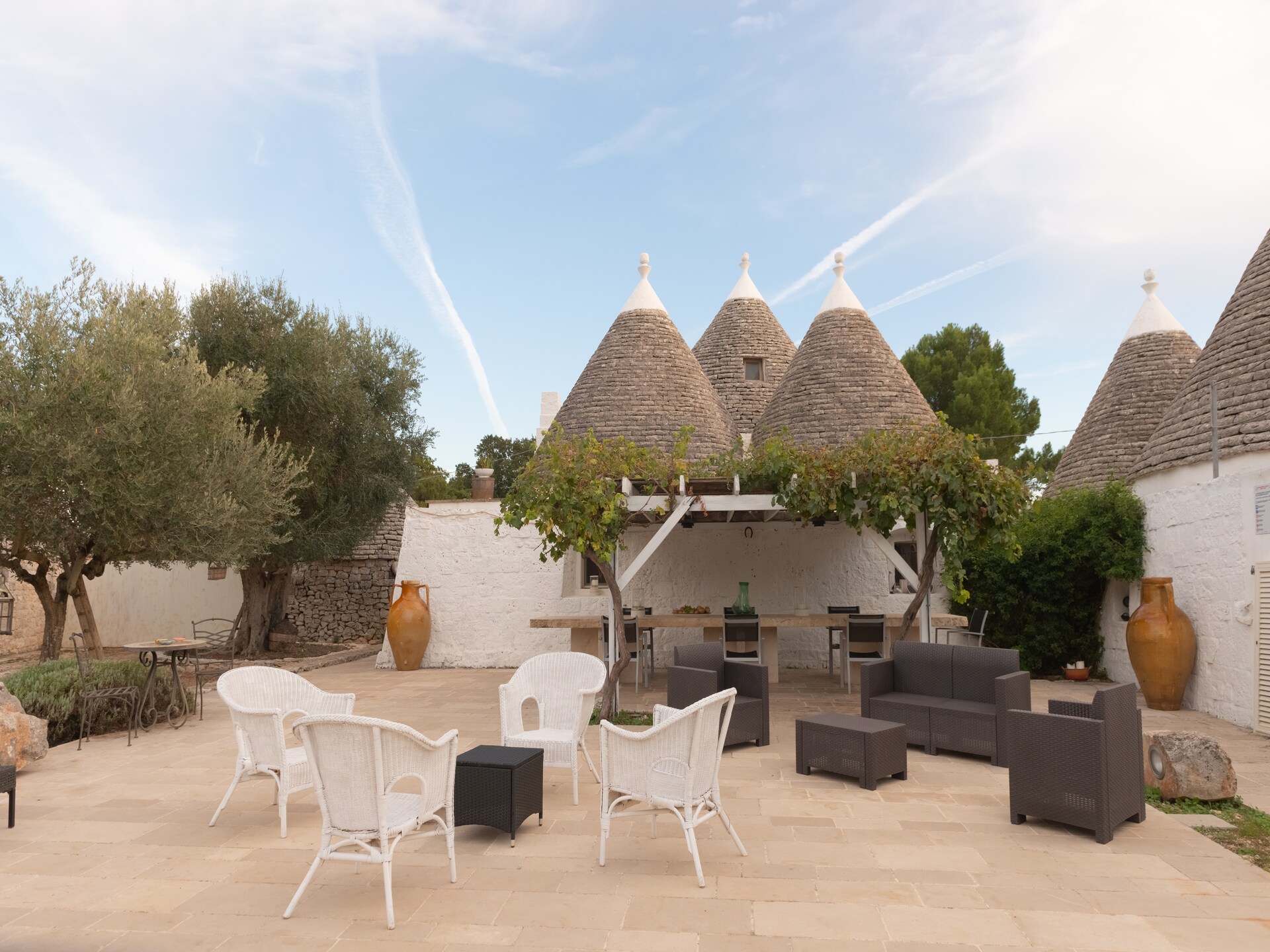 Trulli Fantese 4 Ostuni: Authentieke trullivilla met zwembad in Valle d'Itria - foto 5