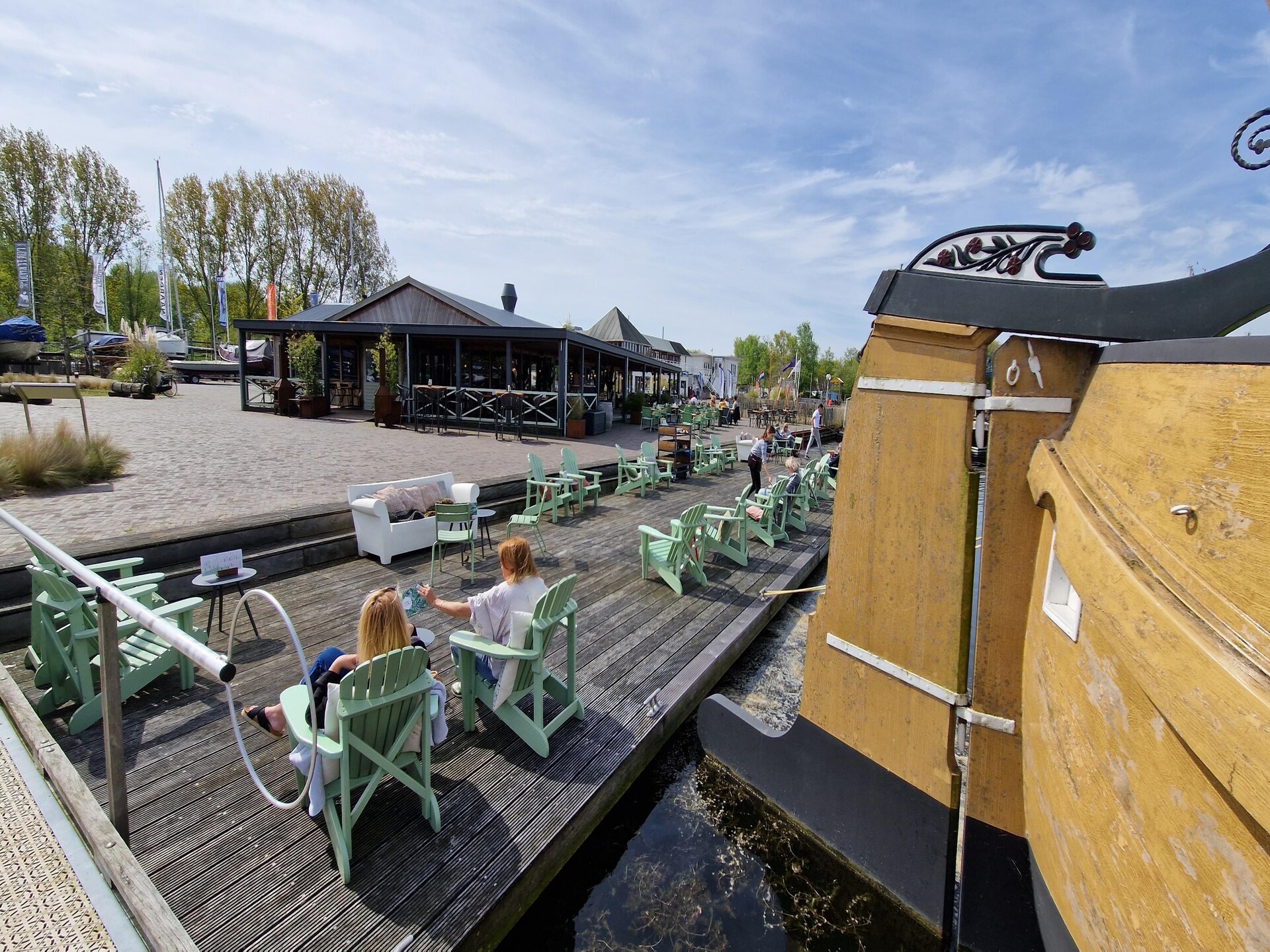 Havenlodges Naarden 1: Charmant verblijf op het water in schilderachtige jachthaven - foto 27