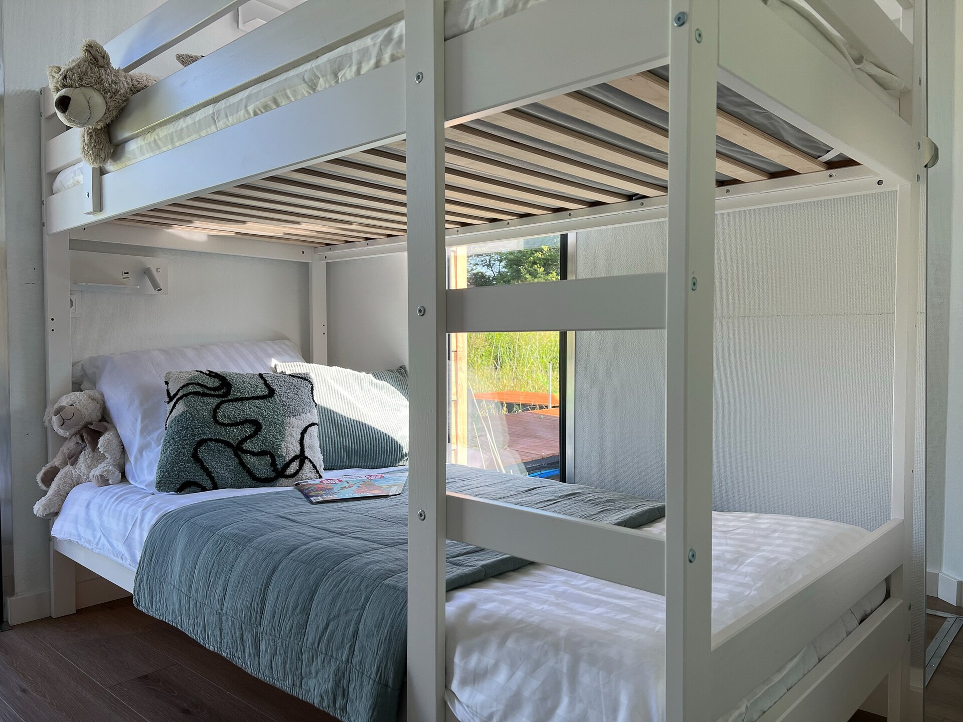 Op 300 m van zee: Unieke woonboot voor 5 personen in Łazy - foto 15