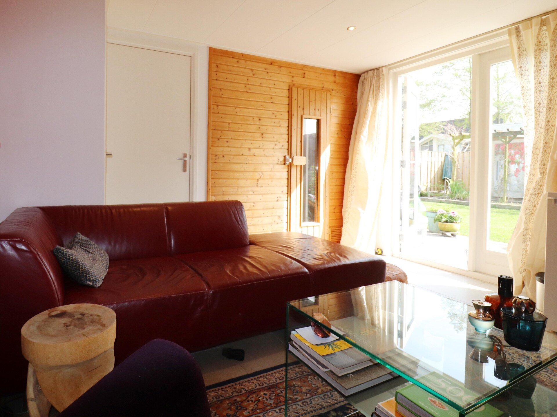 Modern vakantiehuis met sauna en zwembad in watersportdorp Grou - foto 25