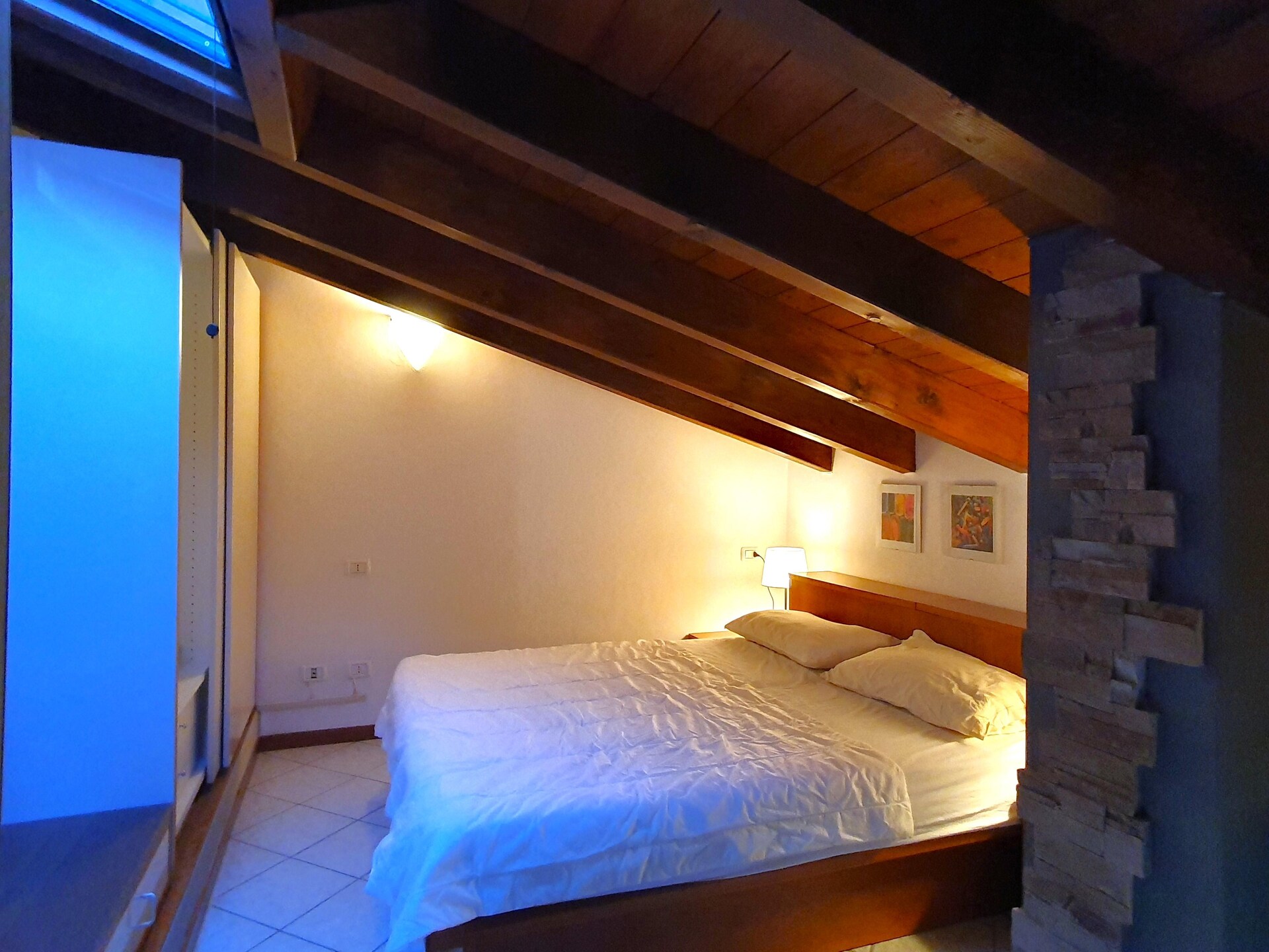 Ruim vakantiehuis voor 6 in Montegrino Valtravaglia met zwembad - foto 27