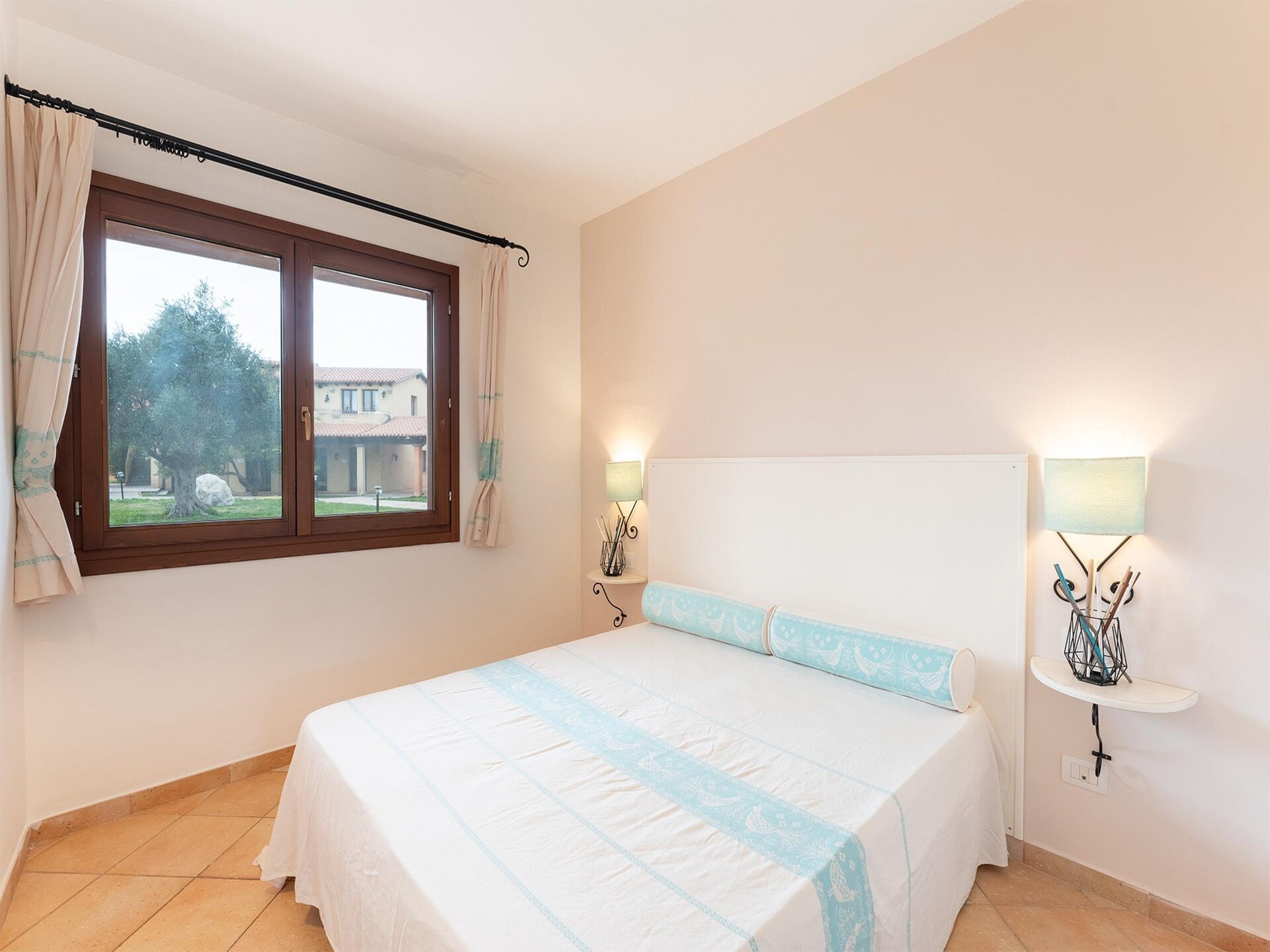 Vakantiehuis op 800 m van het strand in Vignola Mare - foto 4