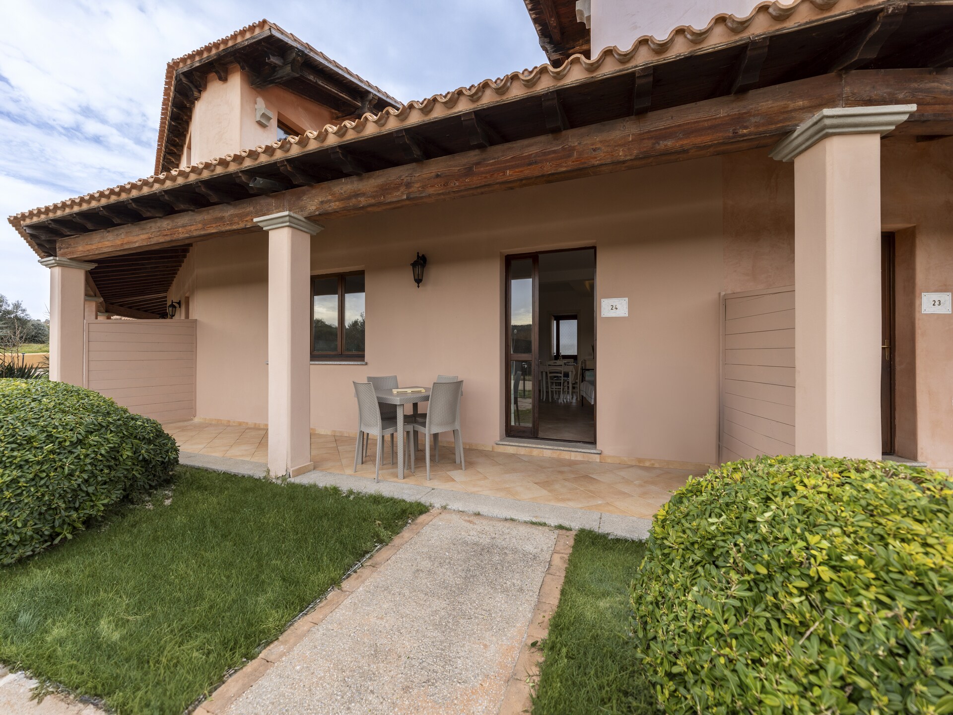 Vrijstaand vakantiehuis voor 4 bij strand Vignola Mare, Sardinië - foto 11