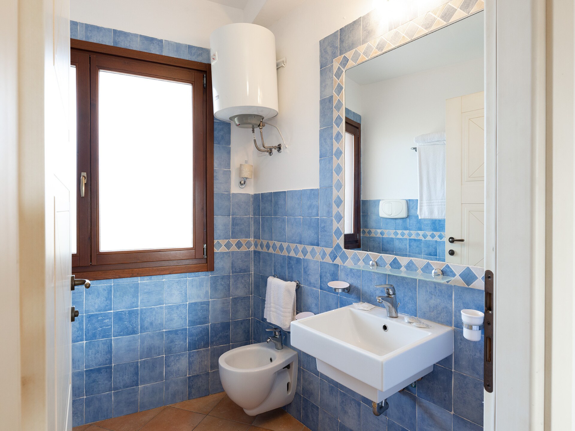Vrijstaand vakantiehuis voor 4 bij strand Vignola Mare, Sardinië - foto 24