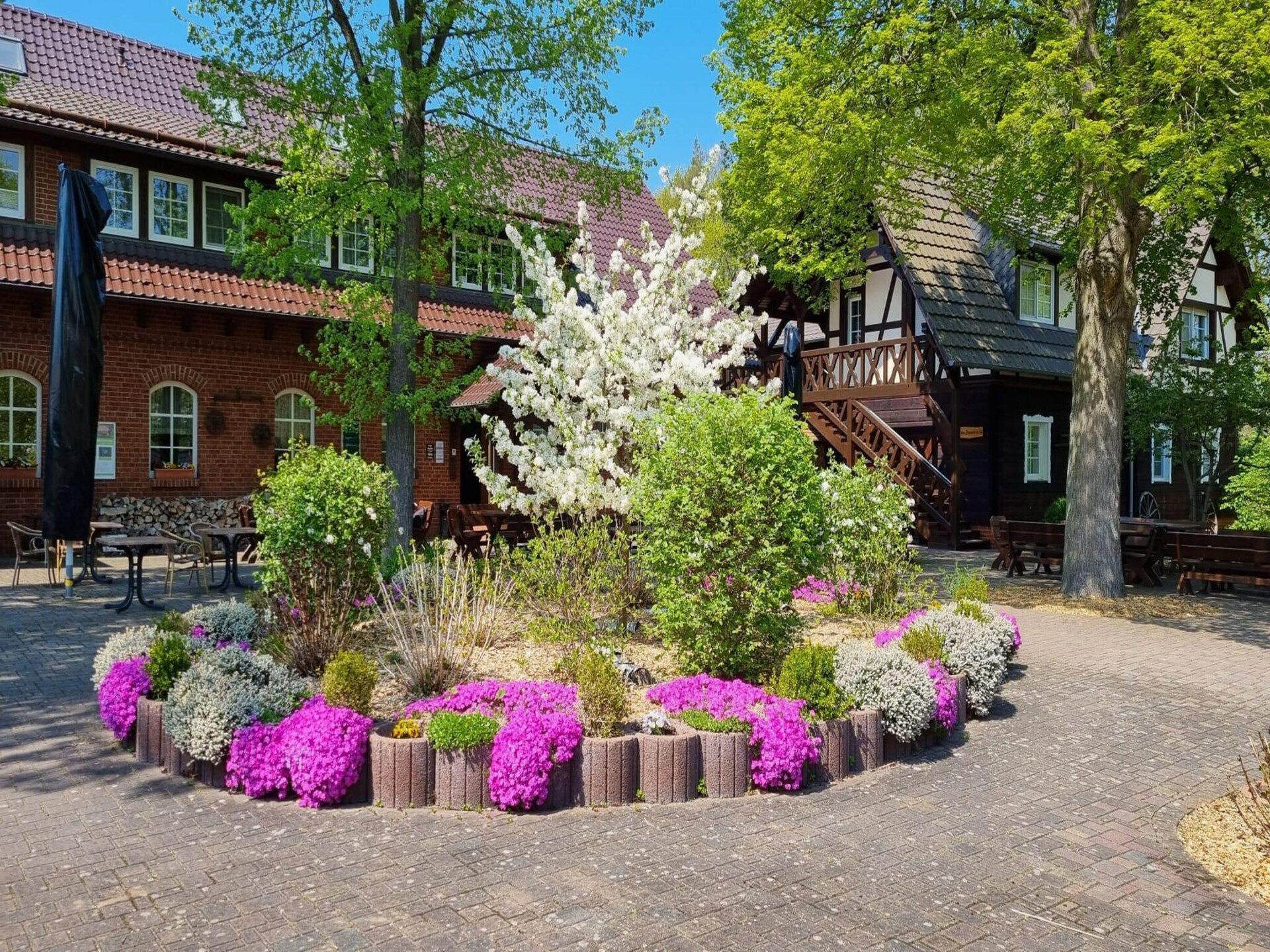 Gelijkvloers vakantiehuis aan de Spree bij Lübben met open haard en speeltuin - foto 12