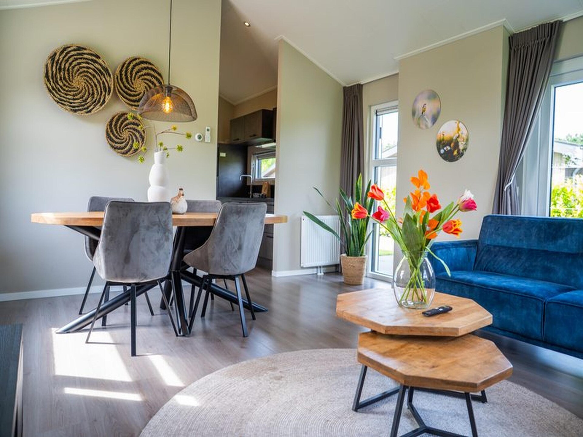 Modern chalet aan parkvijver in Veldhoven, 4 pers., 2 slaapkamers - foto 17