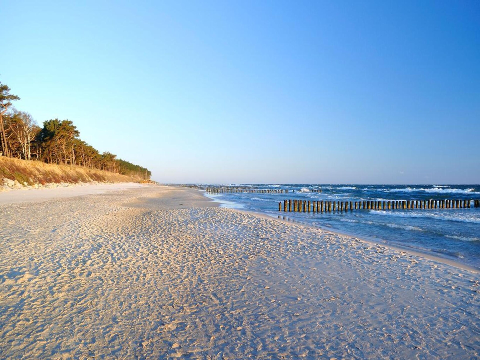Knus 5-persoons appartement op 200 meter van het strand in Pobierowo - foto 12