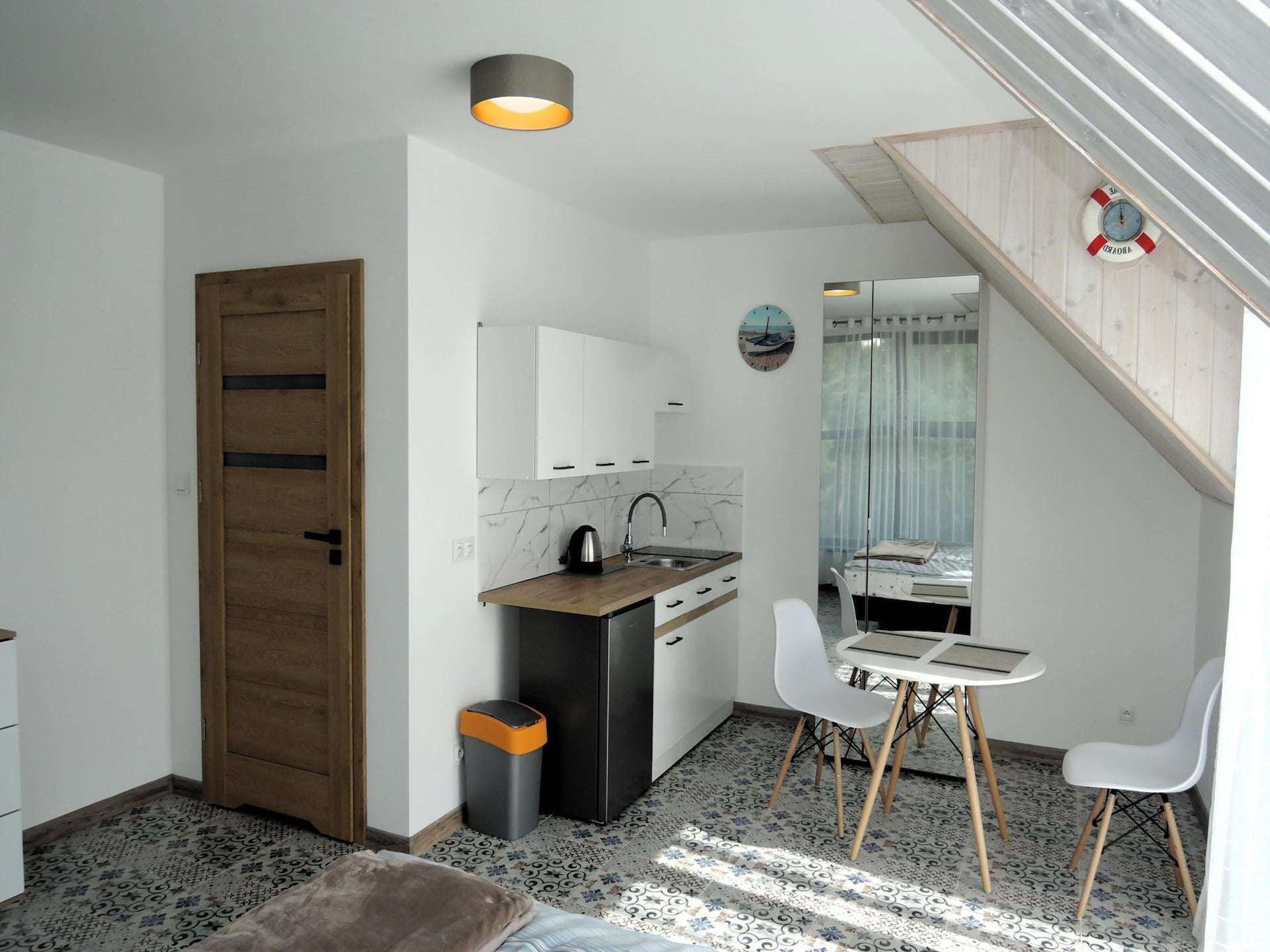 Op 500 m van het strand: Comfortabel appartement in centrum Mrzeżyno - foto 5
