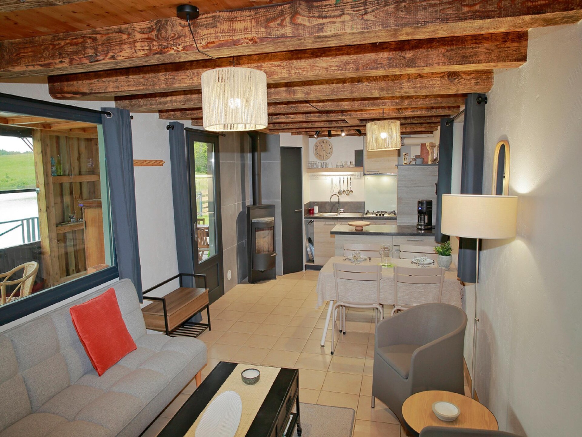 Eco gîte aan een serene vijver bij Saint-Quirin, privé en uniek - foto 9
