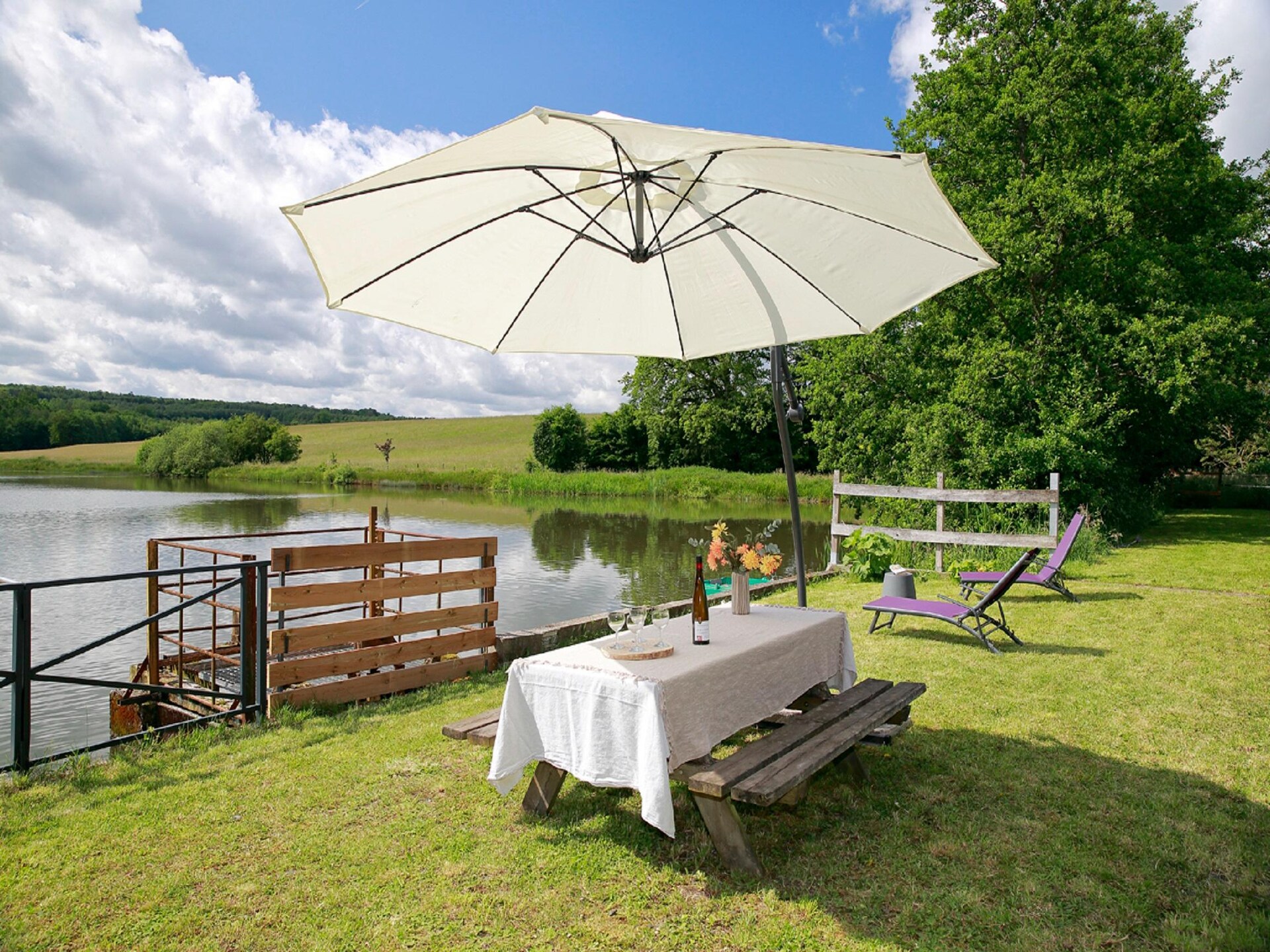 Eco gîte aan een serene vijver bij Saint-Quirin, privé en uniek - foto 19