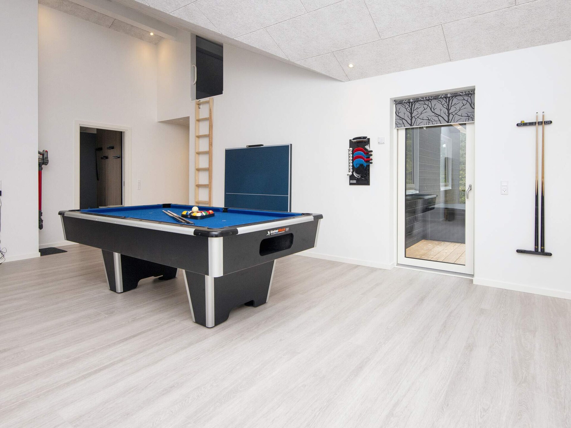 Nieuw vakantiehuis in Ansager met whirlpool, gameroom en gratis zwembadtoegang voor 14 personen - foto 21