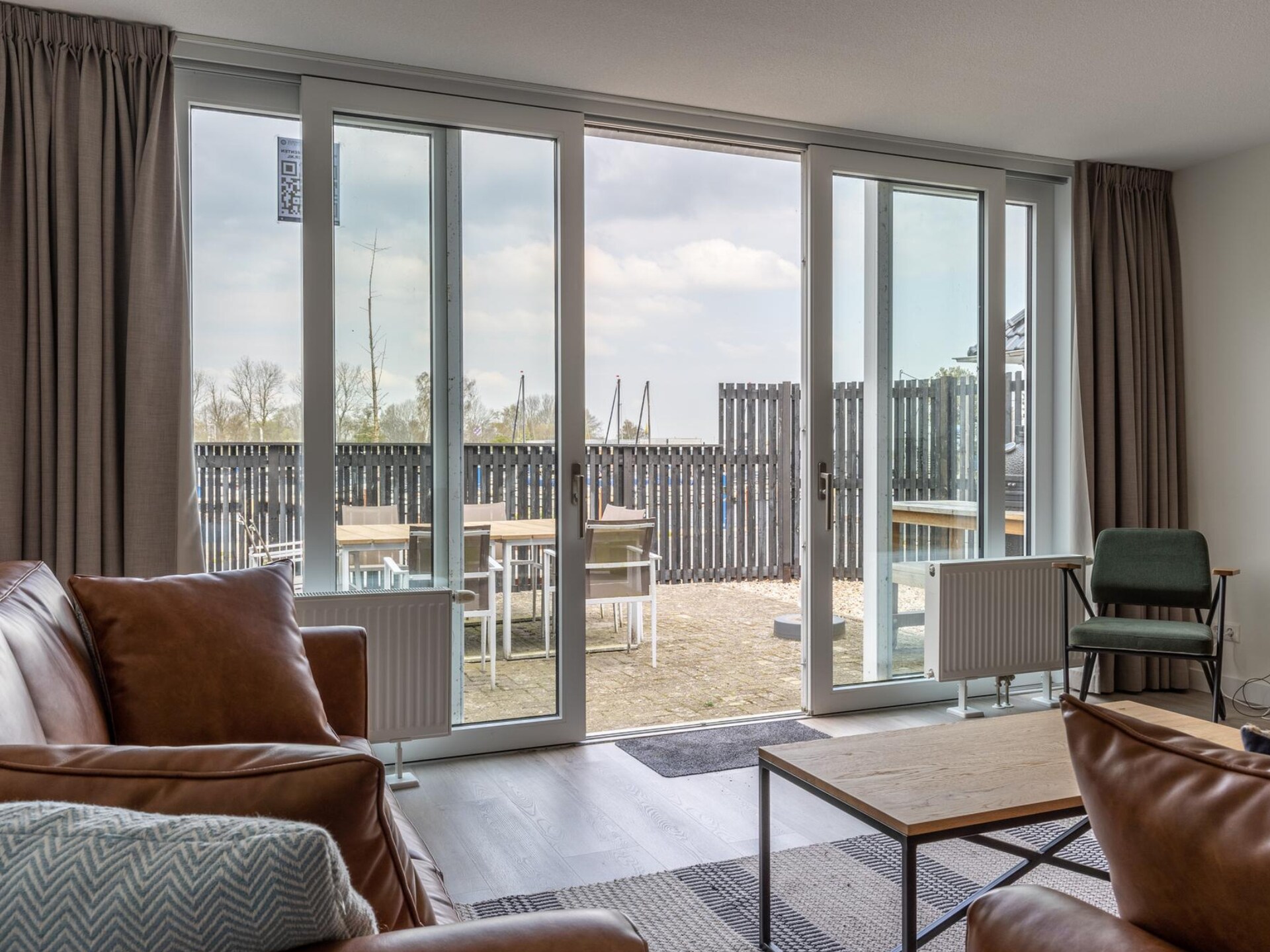Havenzicht: Luxe vakantiehuis aan het water met privésteiger in Sneek - foto 17