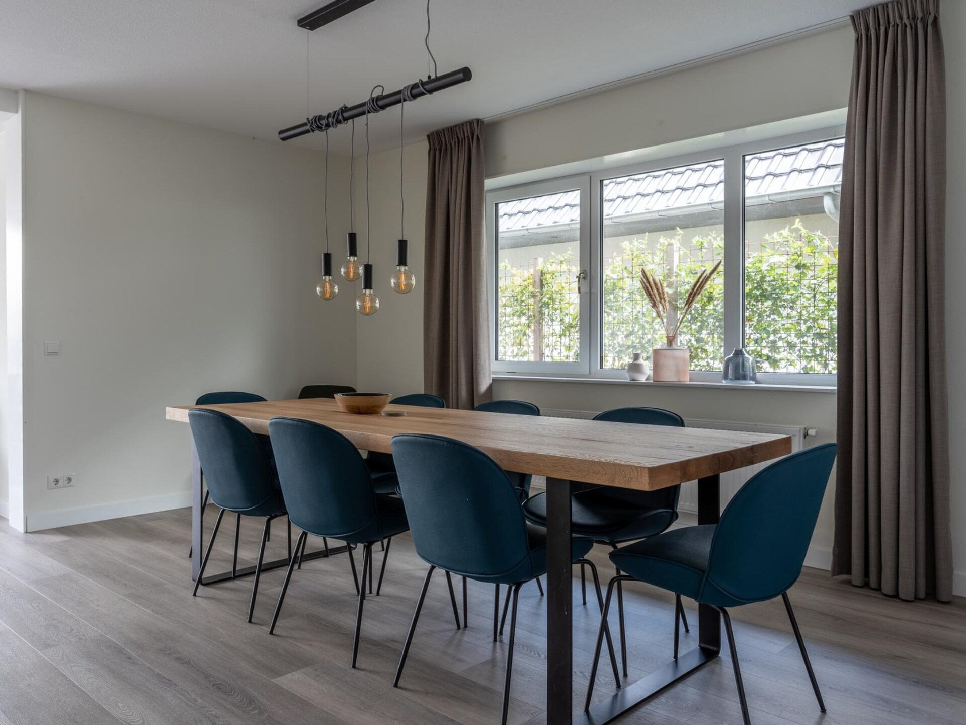 Havenzicht: Luxe vakantiehuis aan het water met privésteiger in Sneek - foto 3