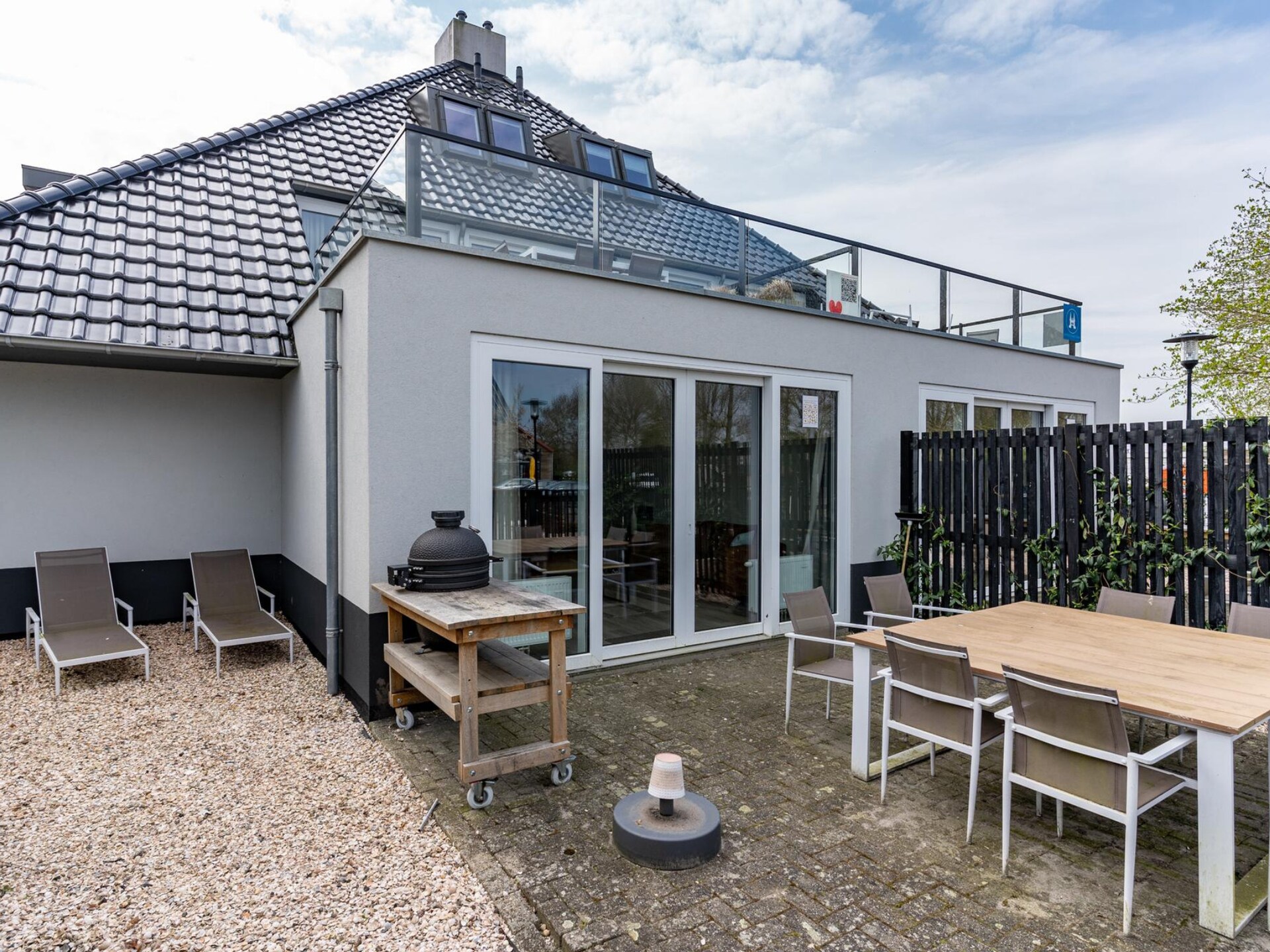 Havenzicht: Luxe vakantiehuis aan het water met privésteiger in Sneek - foto 35